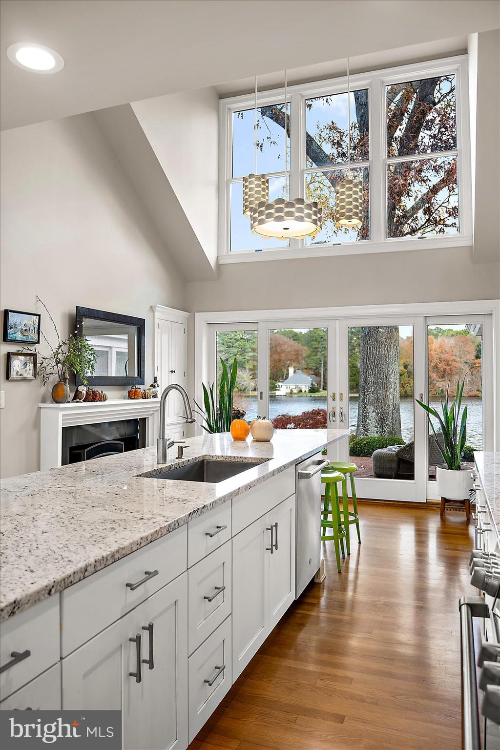 TONY TANK - Residential