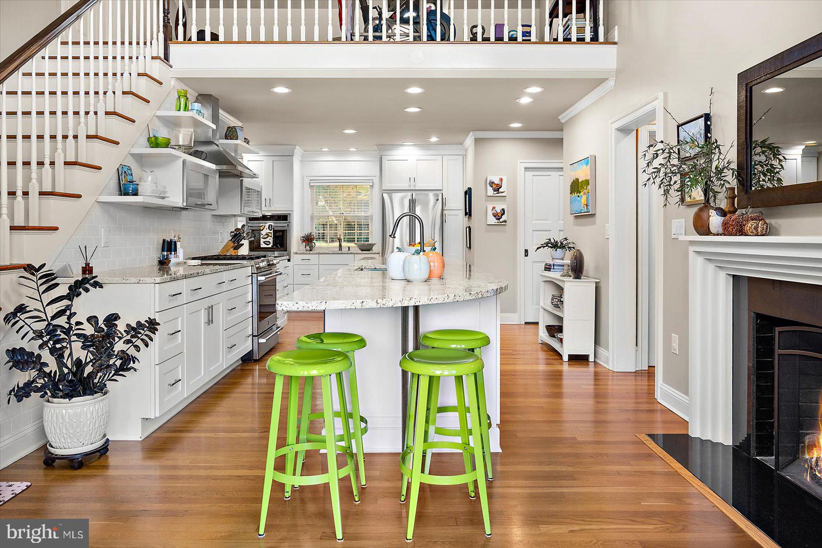 TONY TANK - Residential