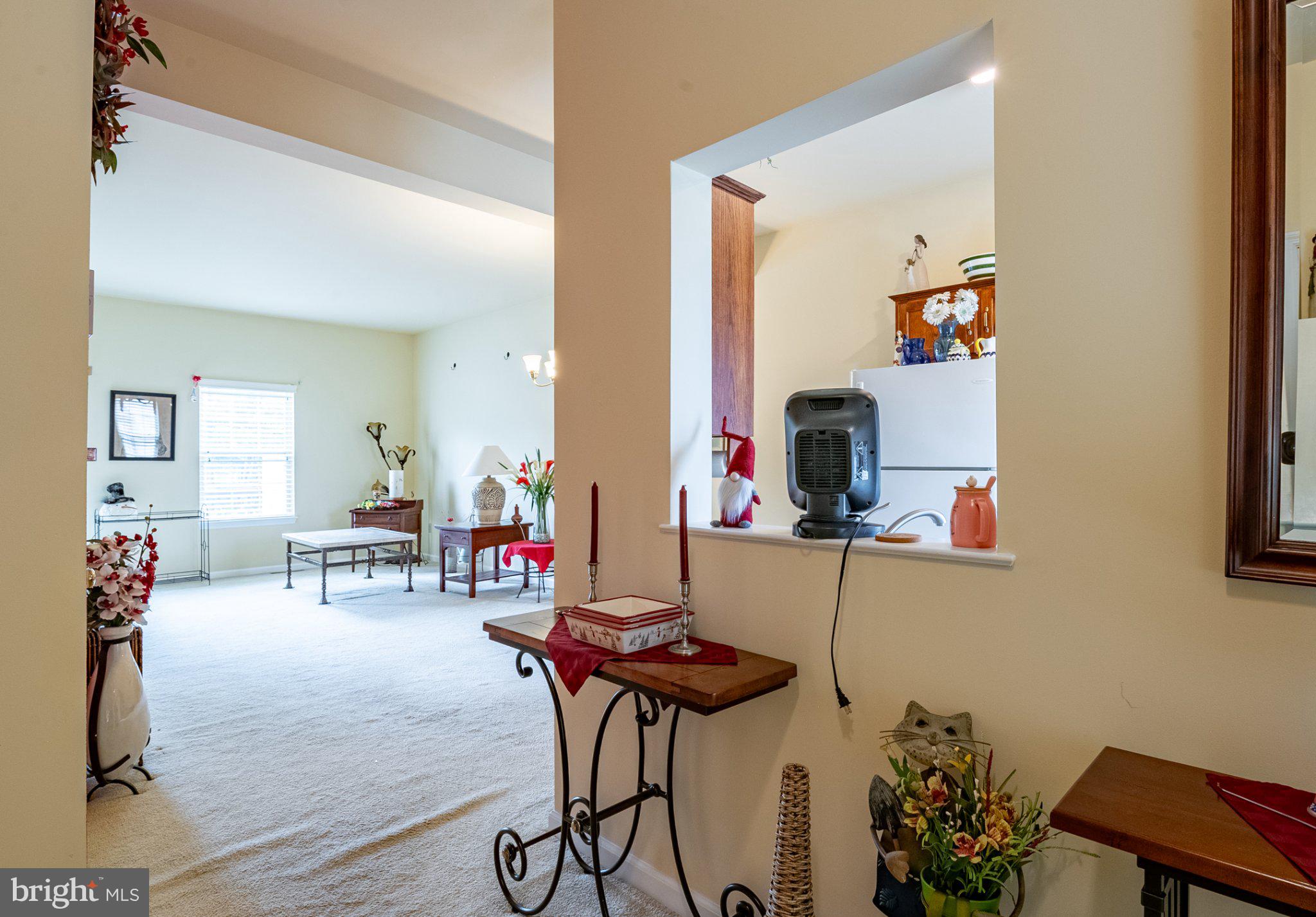 7 CHARLEMONT COURT