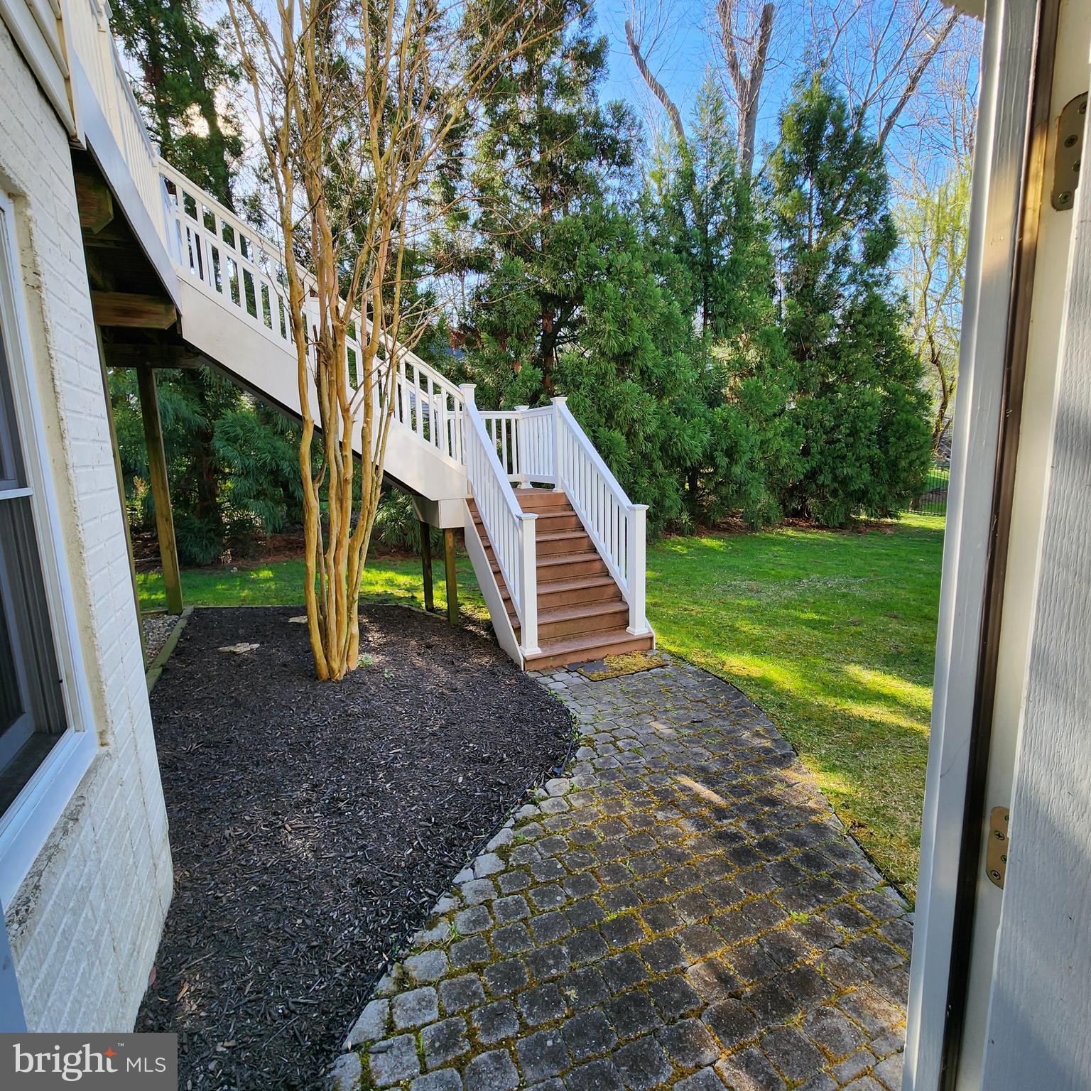 CALVERTON - Residential