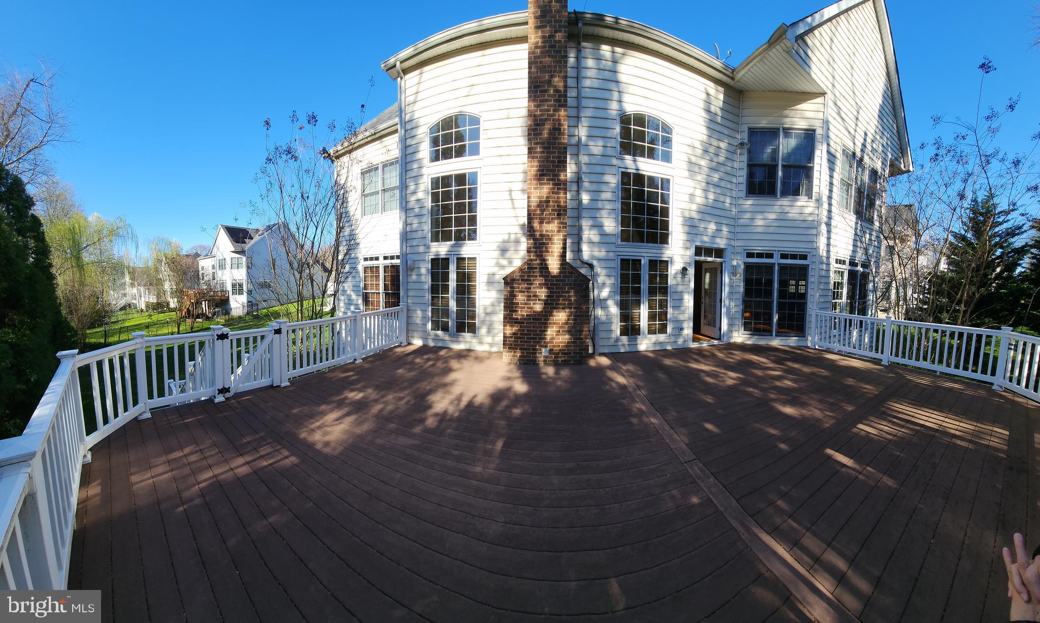 CALVERTON - Residential