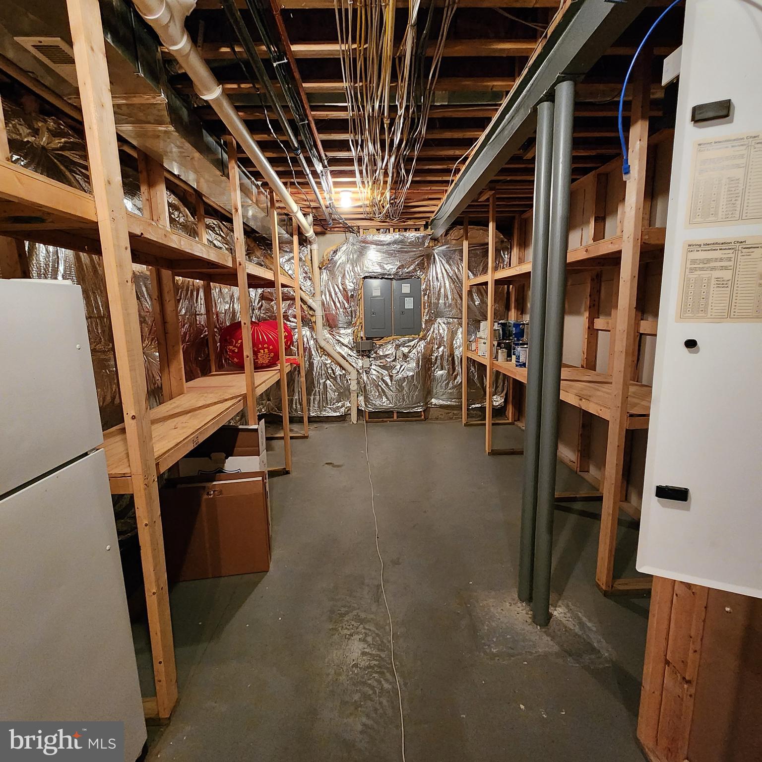 CALVERTON - Residential