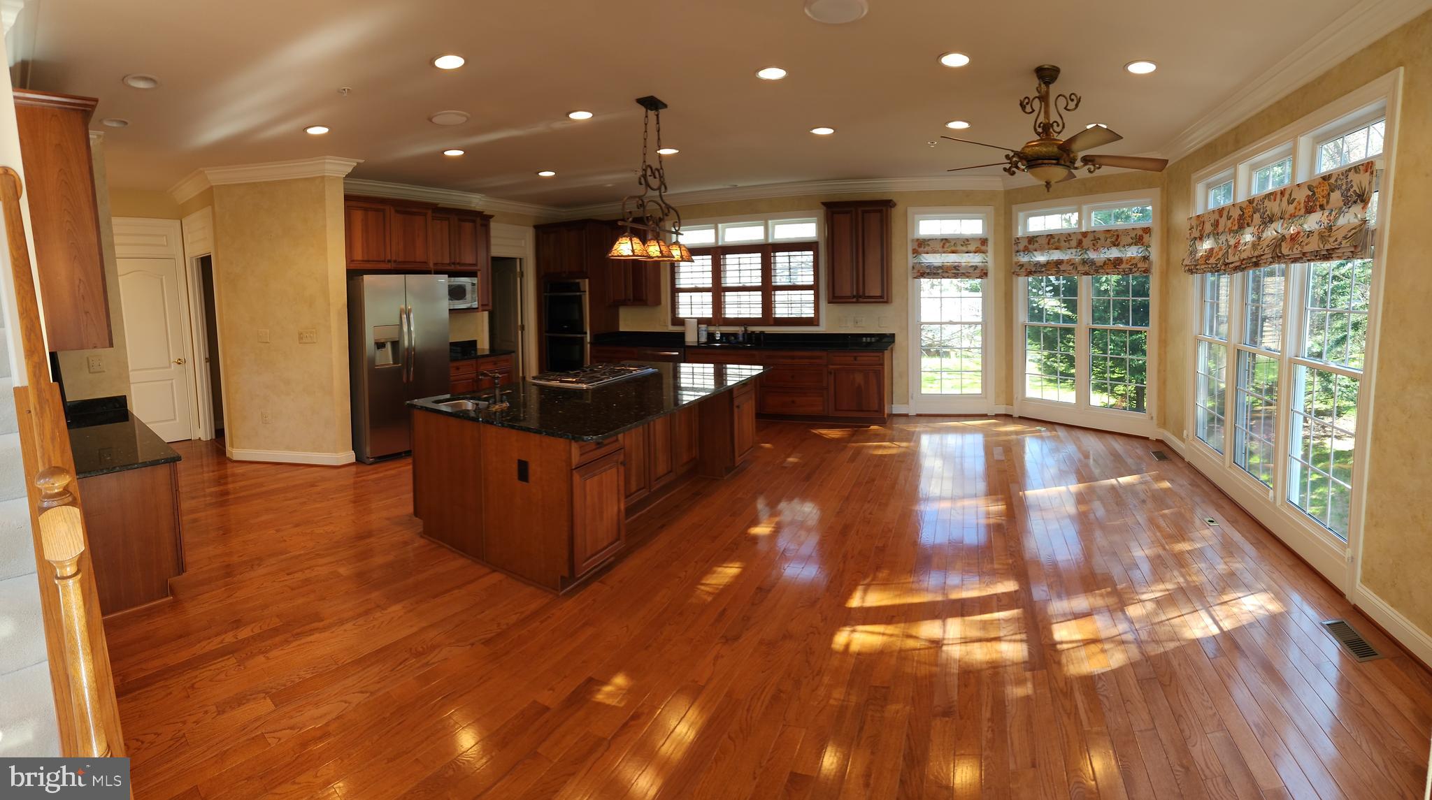 CALVERTON - Residential