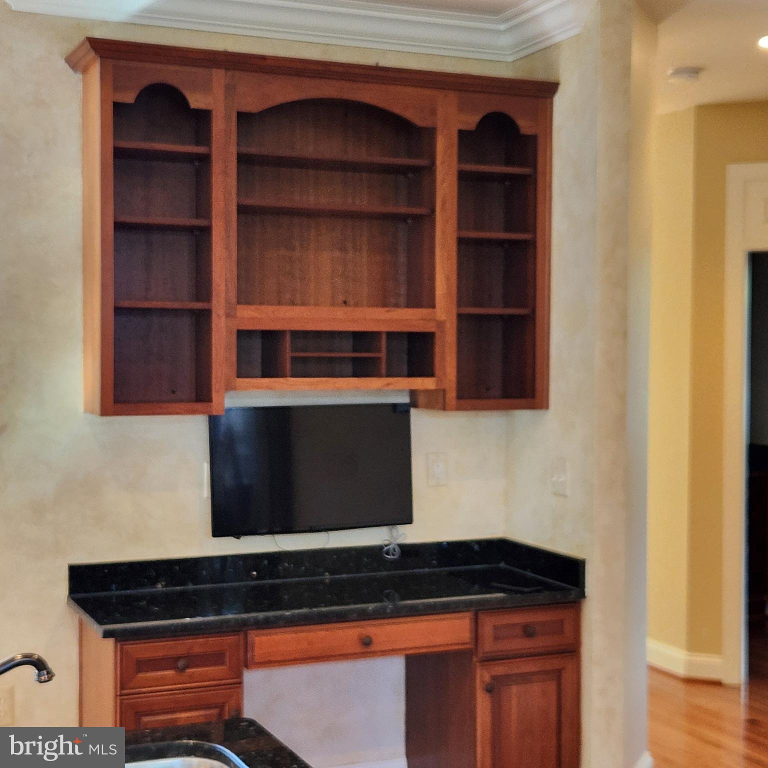 CALVERTON - Residential