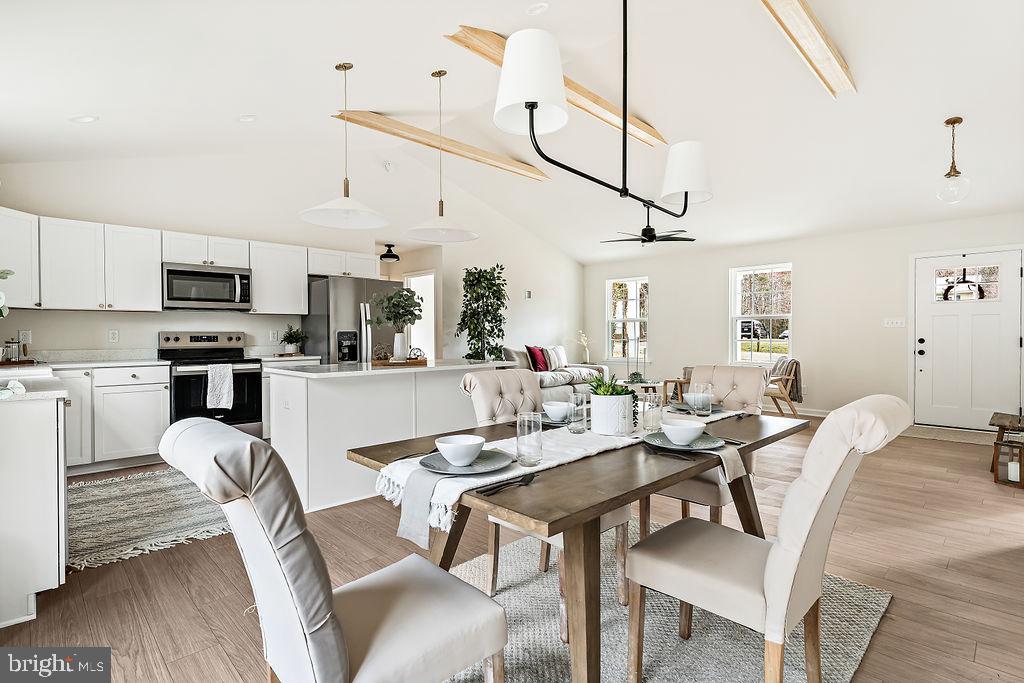 WOODLYN ACRES - Residential