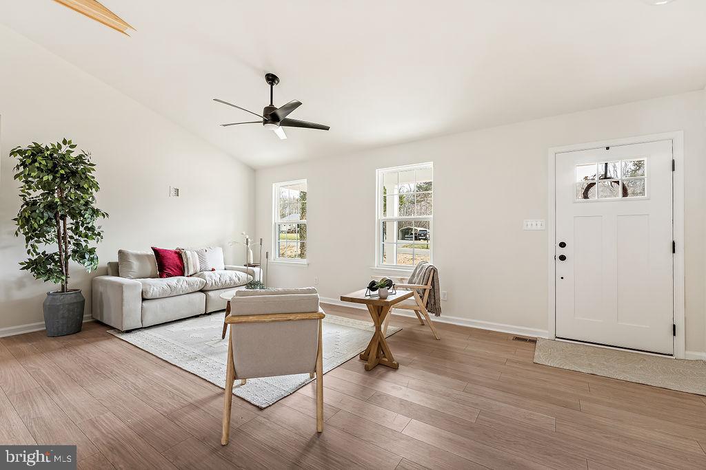 WOODLYN ACRES - Residential