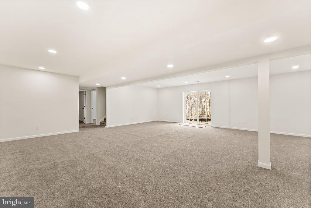 WOODLYN ACRES - Residential