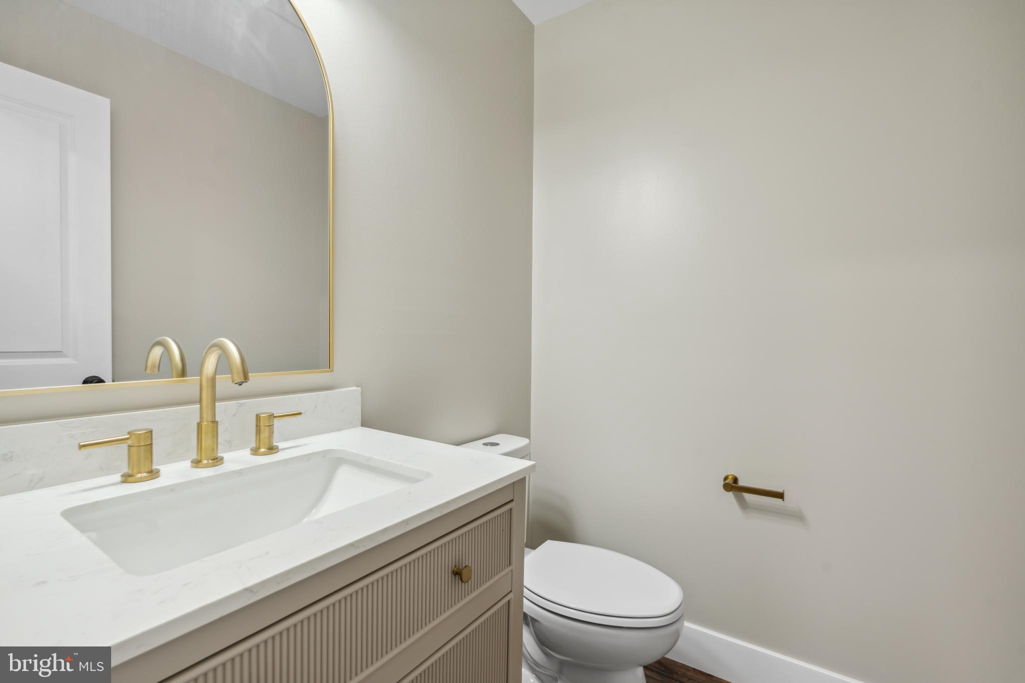 NORTH END - Residential