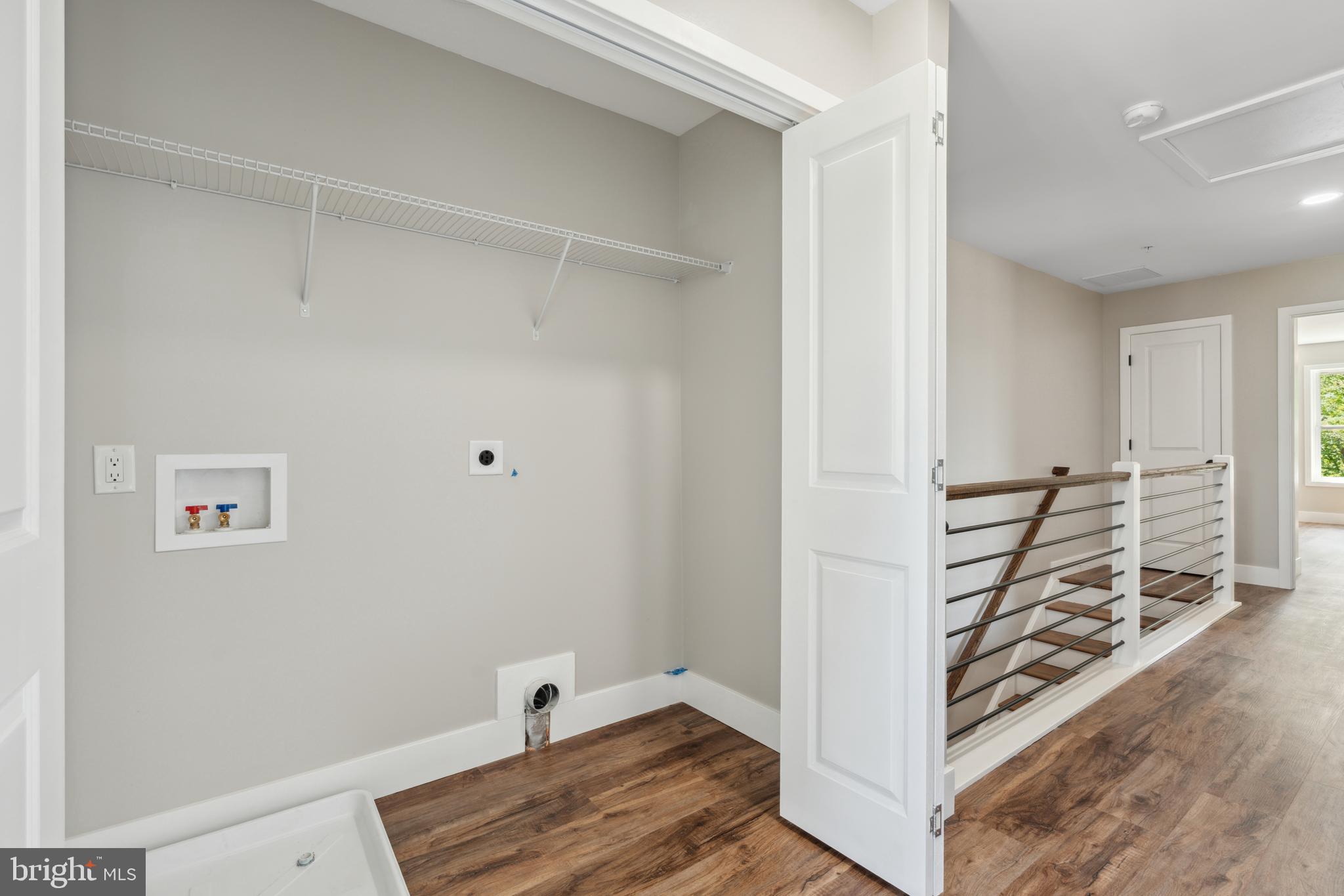 NORTH END - Residential