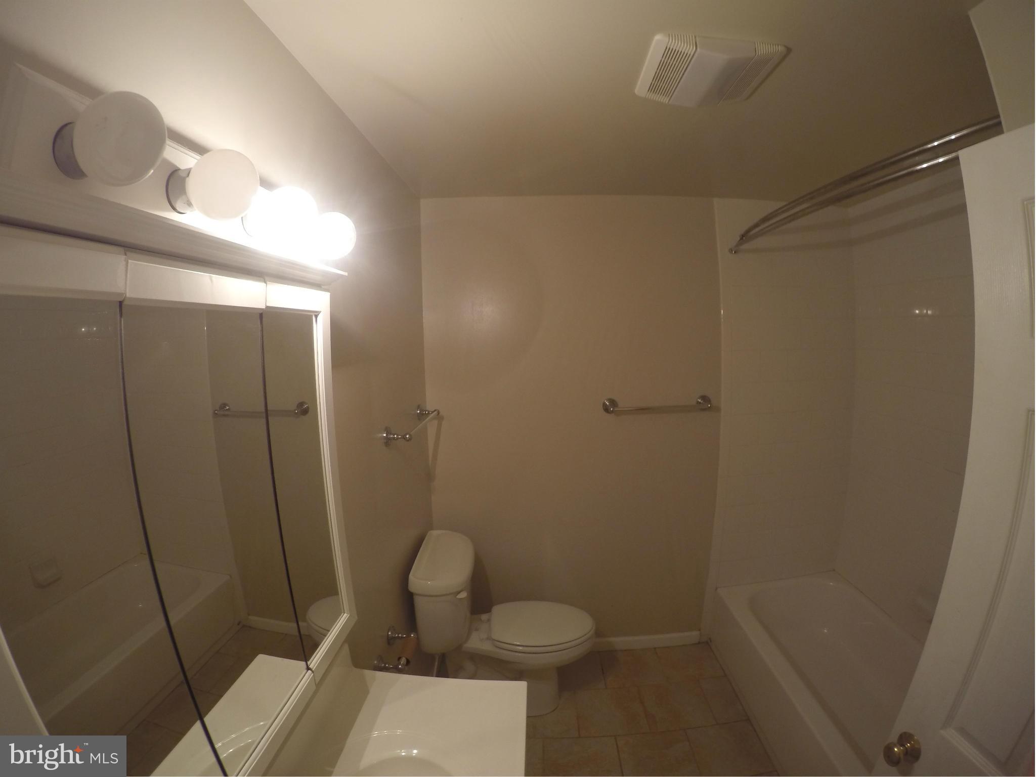 DOGWOOD HILL - Residential Lease