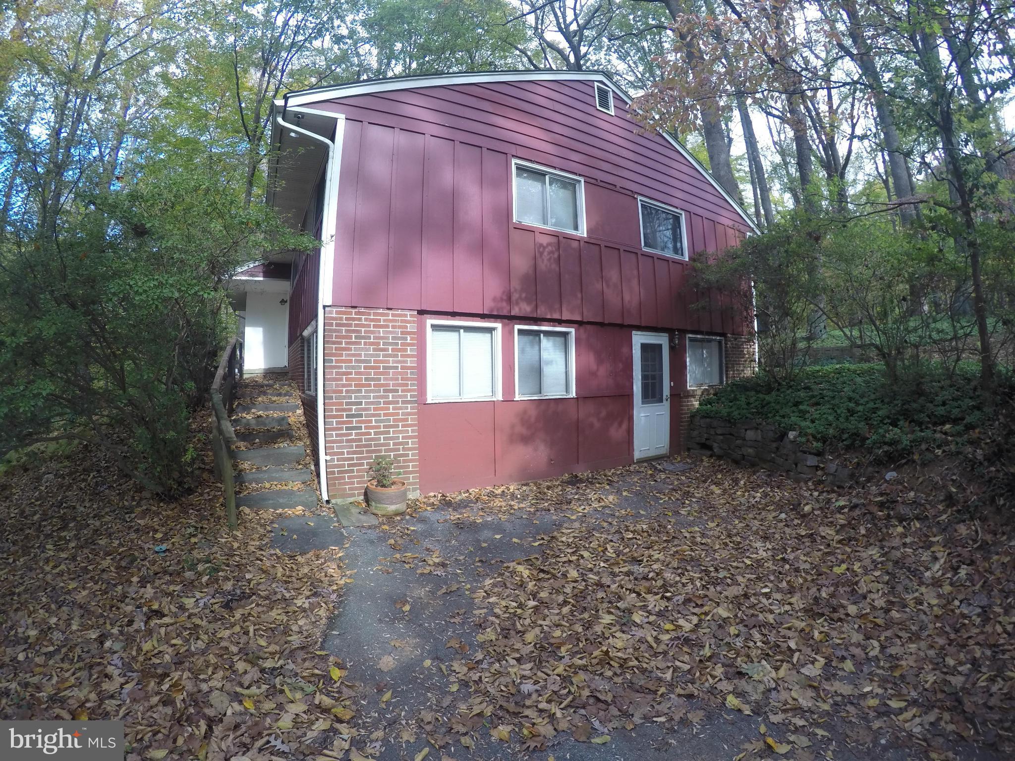 DOGWOOD HILL - Residential Lease