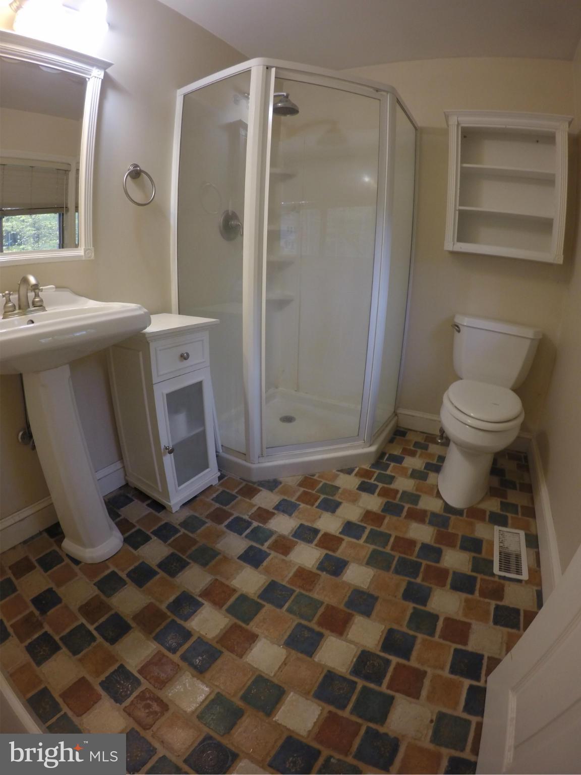 DOGWOOD HILL - Residential Lease