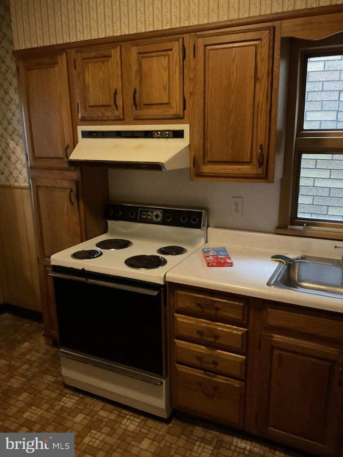 ASHLAND - Residential Lease