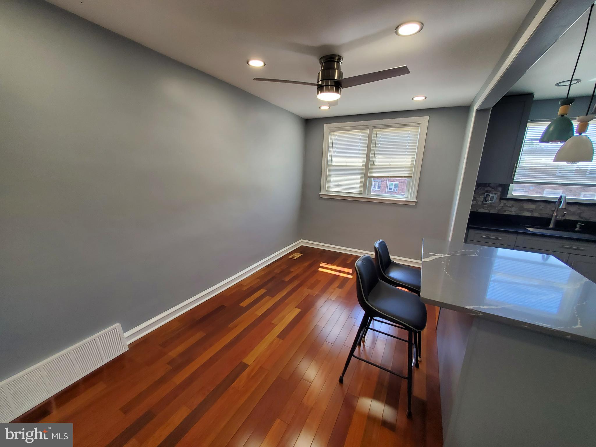 OLNEY - Residential