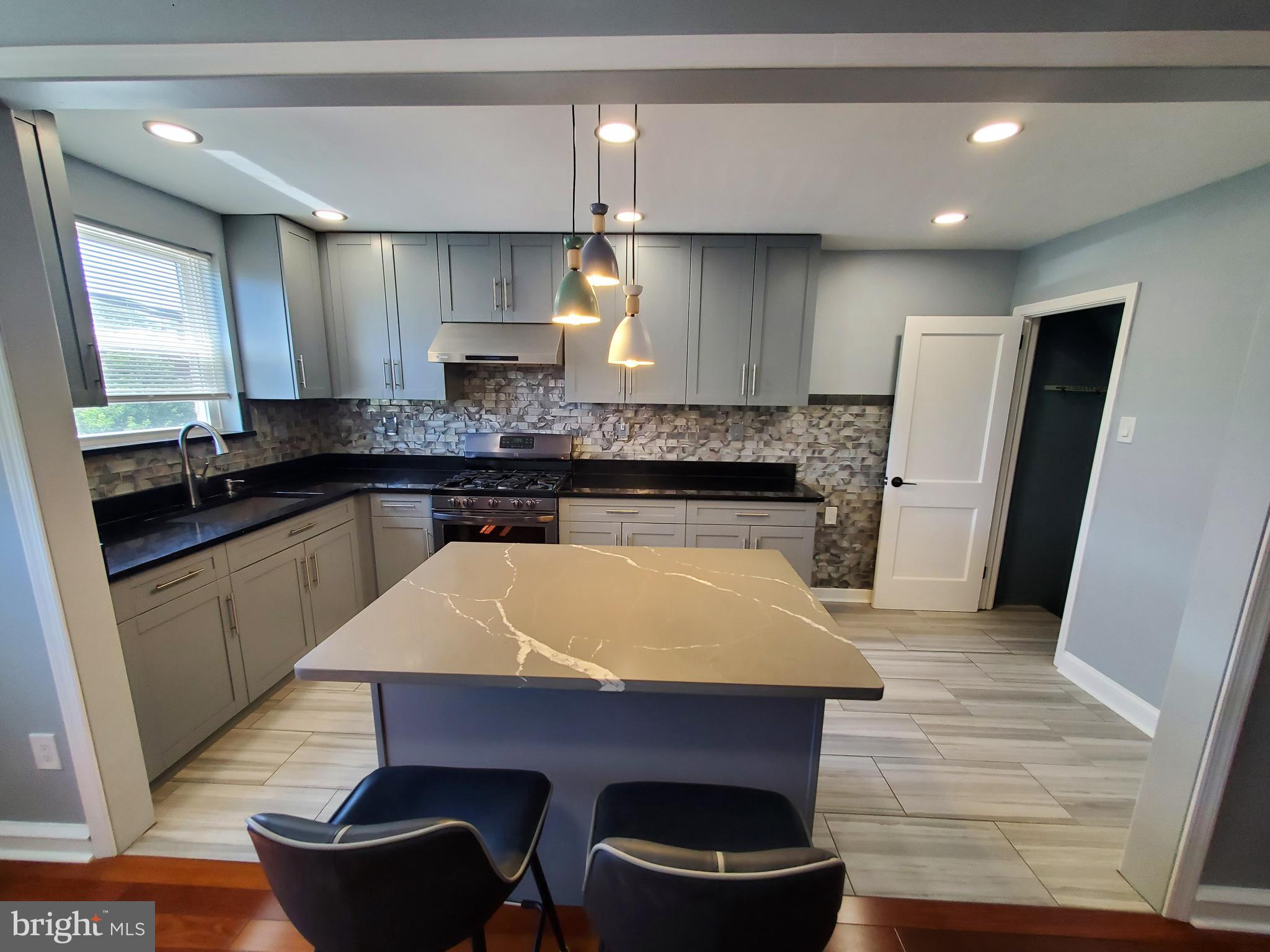 OLNEY - Residential