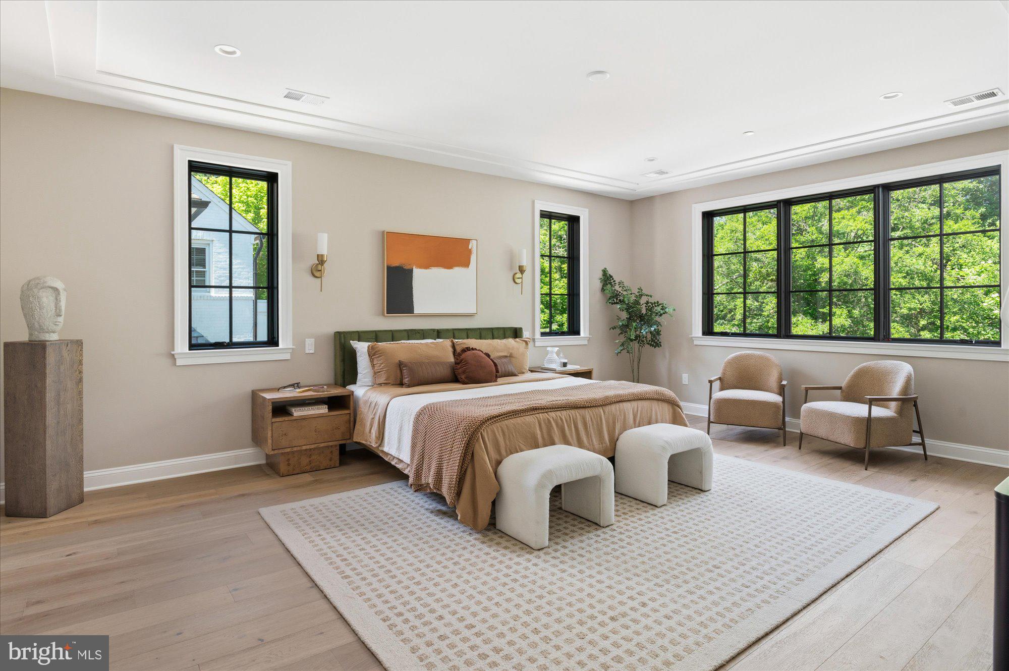FOREST HILLS - Residential
