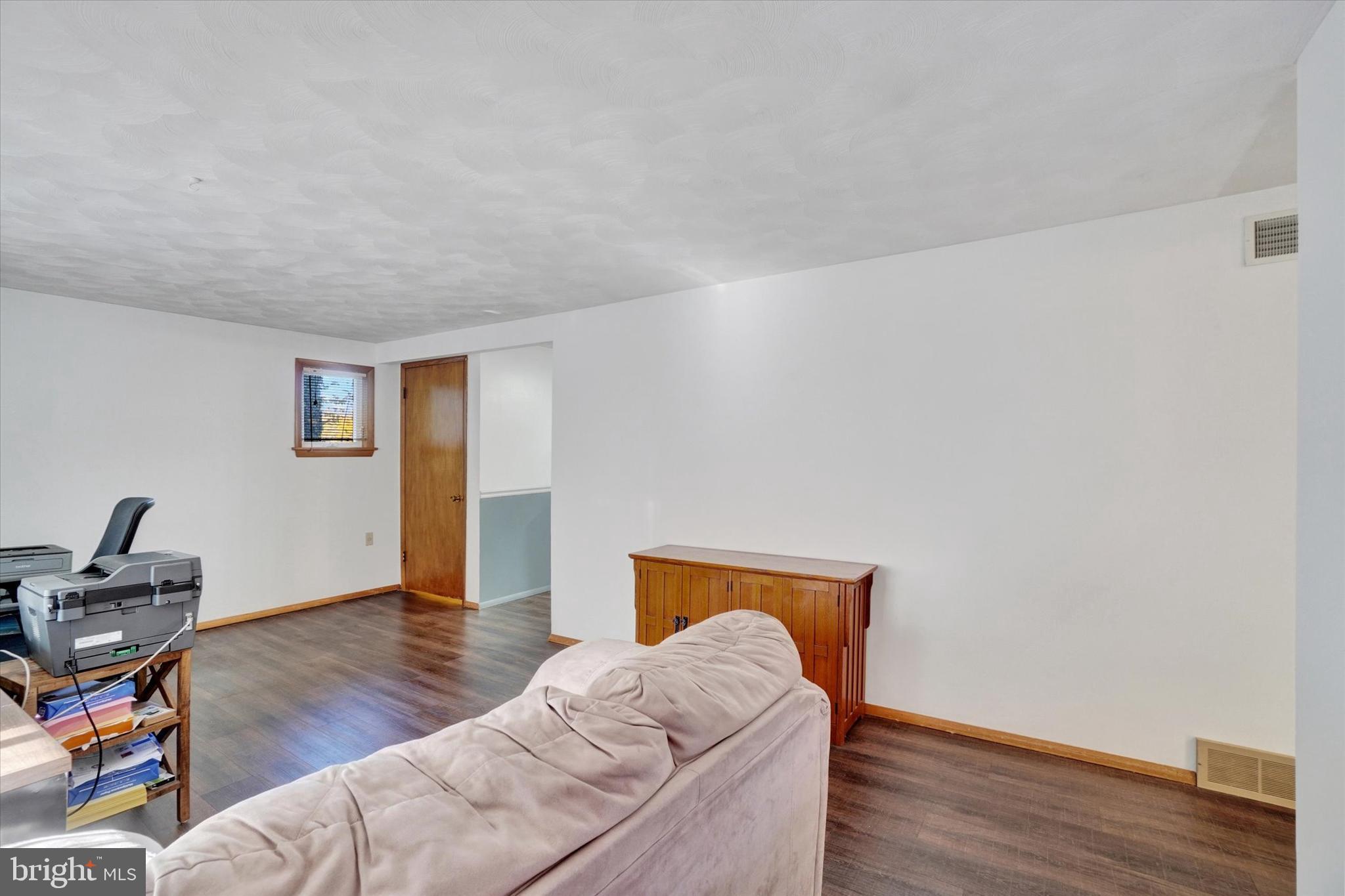 441 WOODLAND VIEW DRIVE