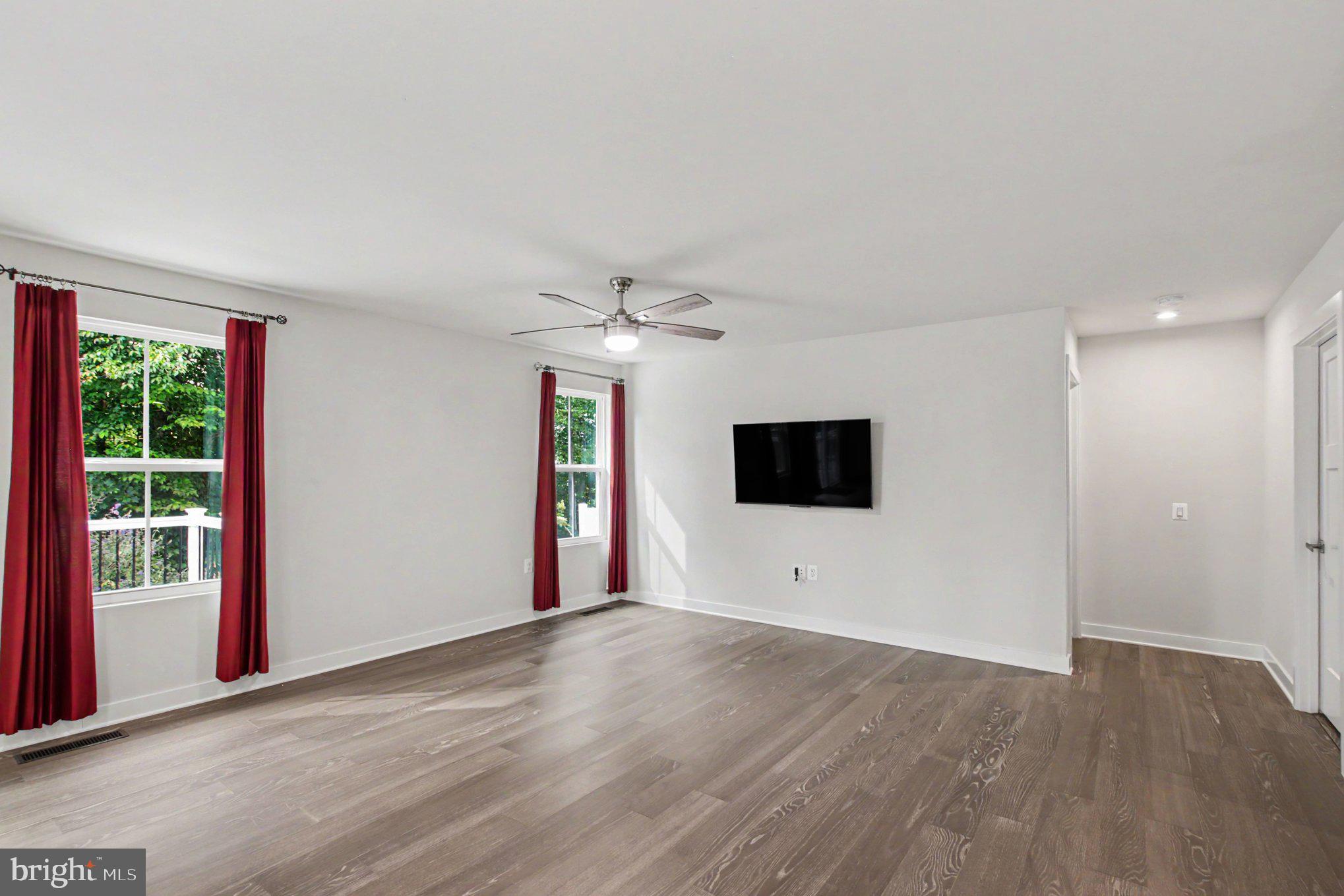 8914 PENRITH DRIVE