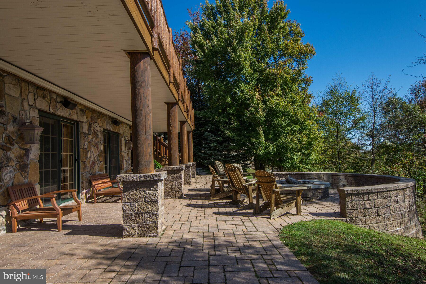 DEEP CREEK HIGHLANDS - Residential