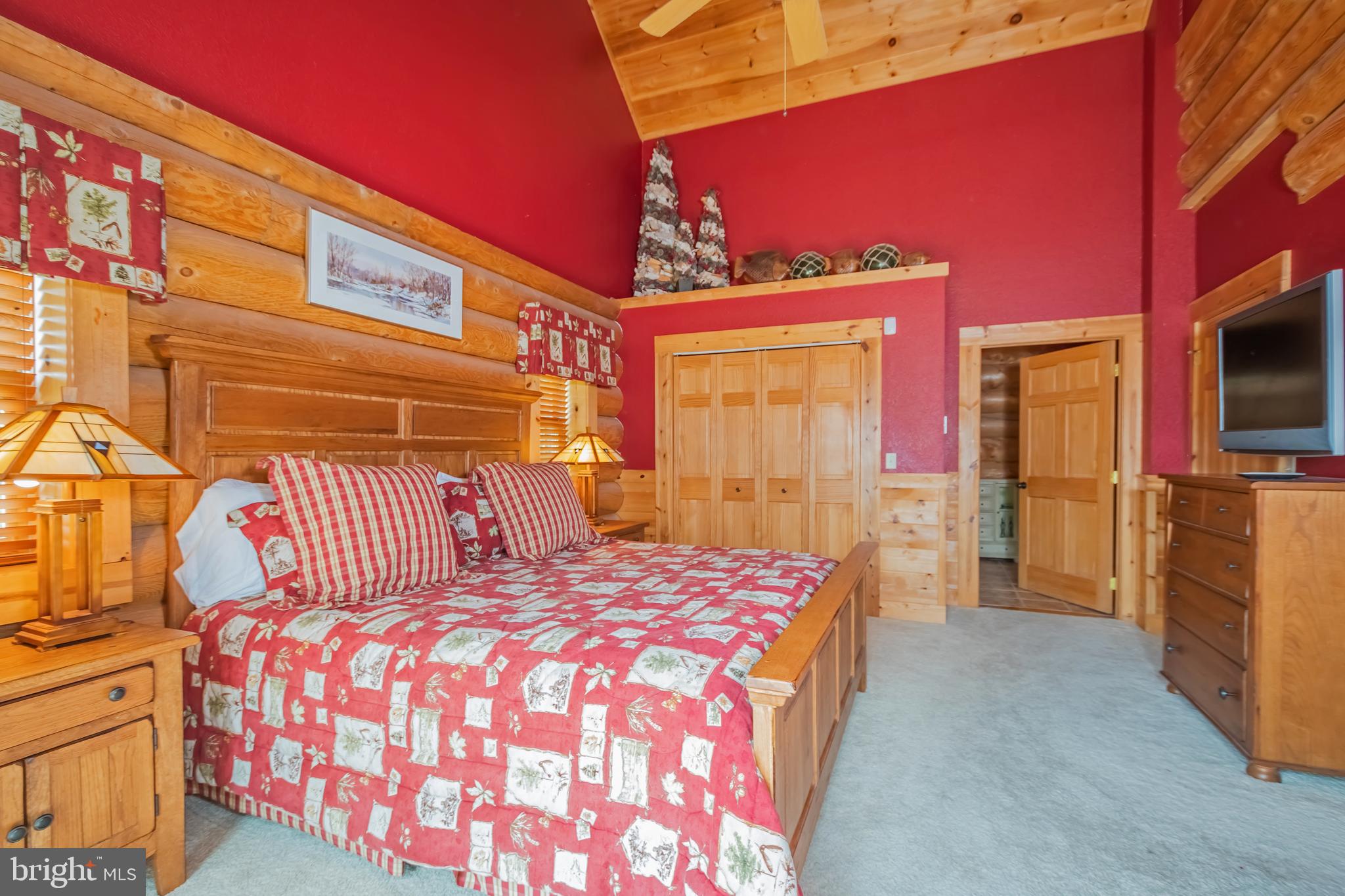 DEEP CREEK HIGHLANDS - Residential