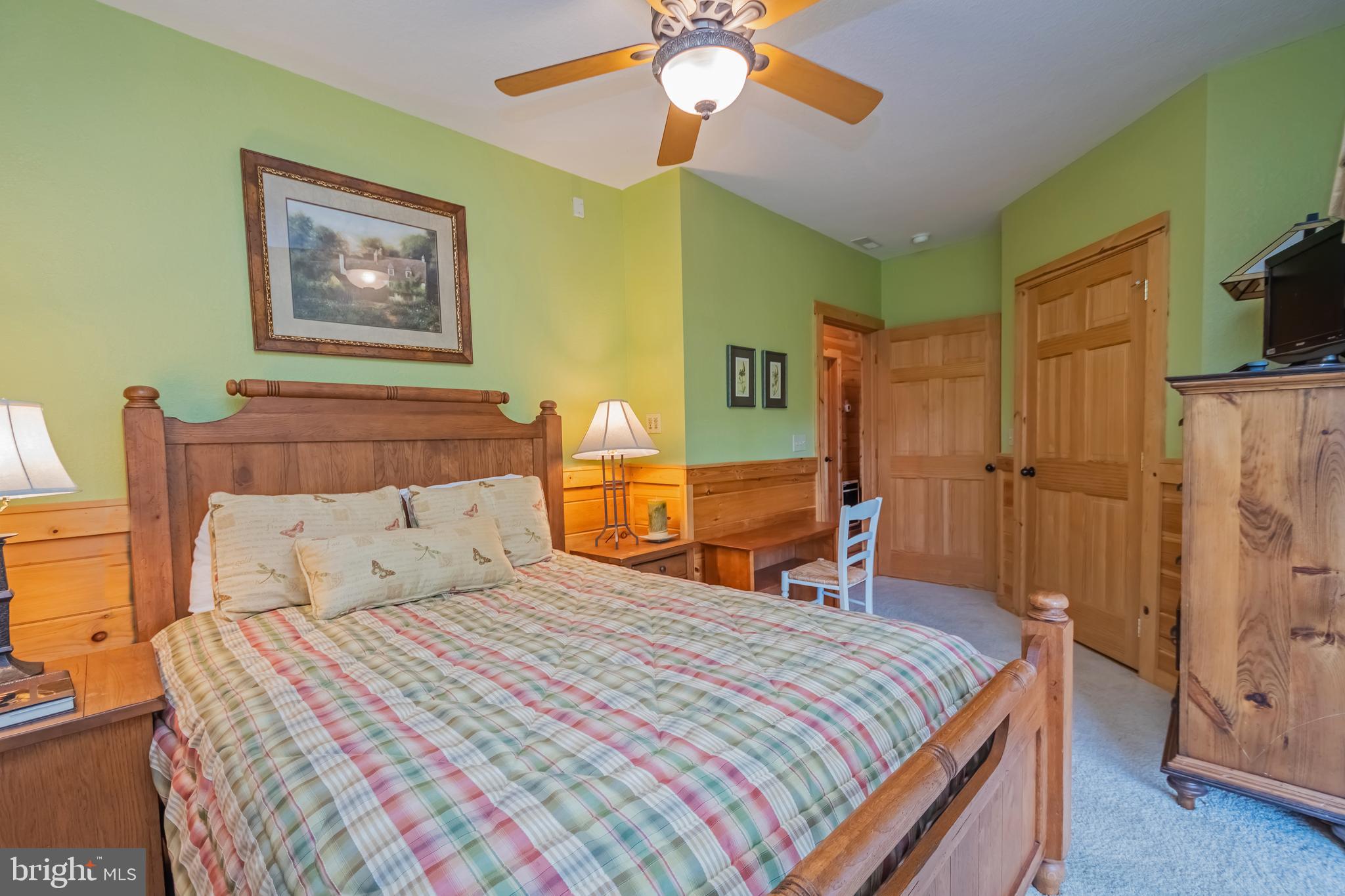 DEEP CREEK HIGHLANDS - Residential