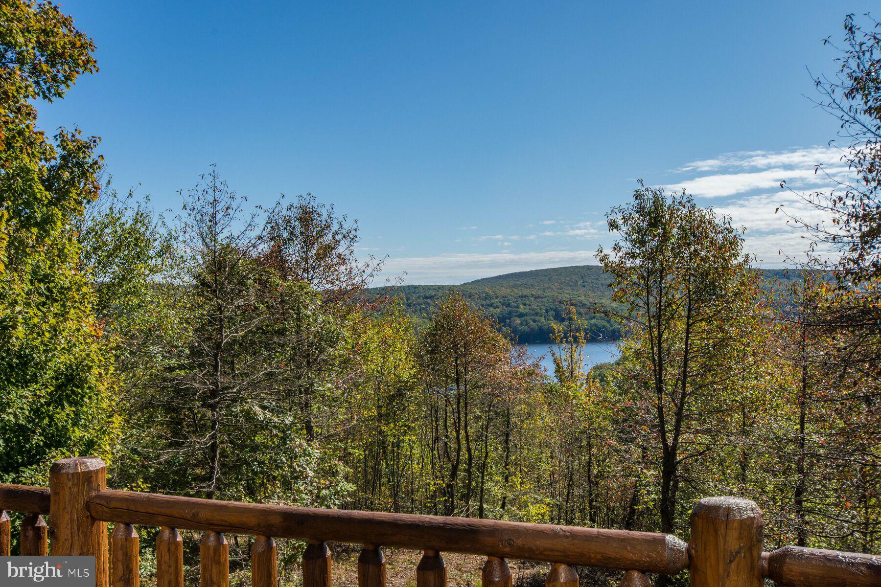 DEEP CREEK HIGHLANDS - Residential