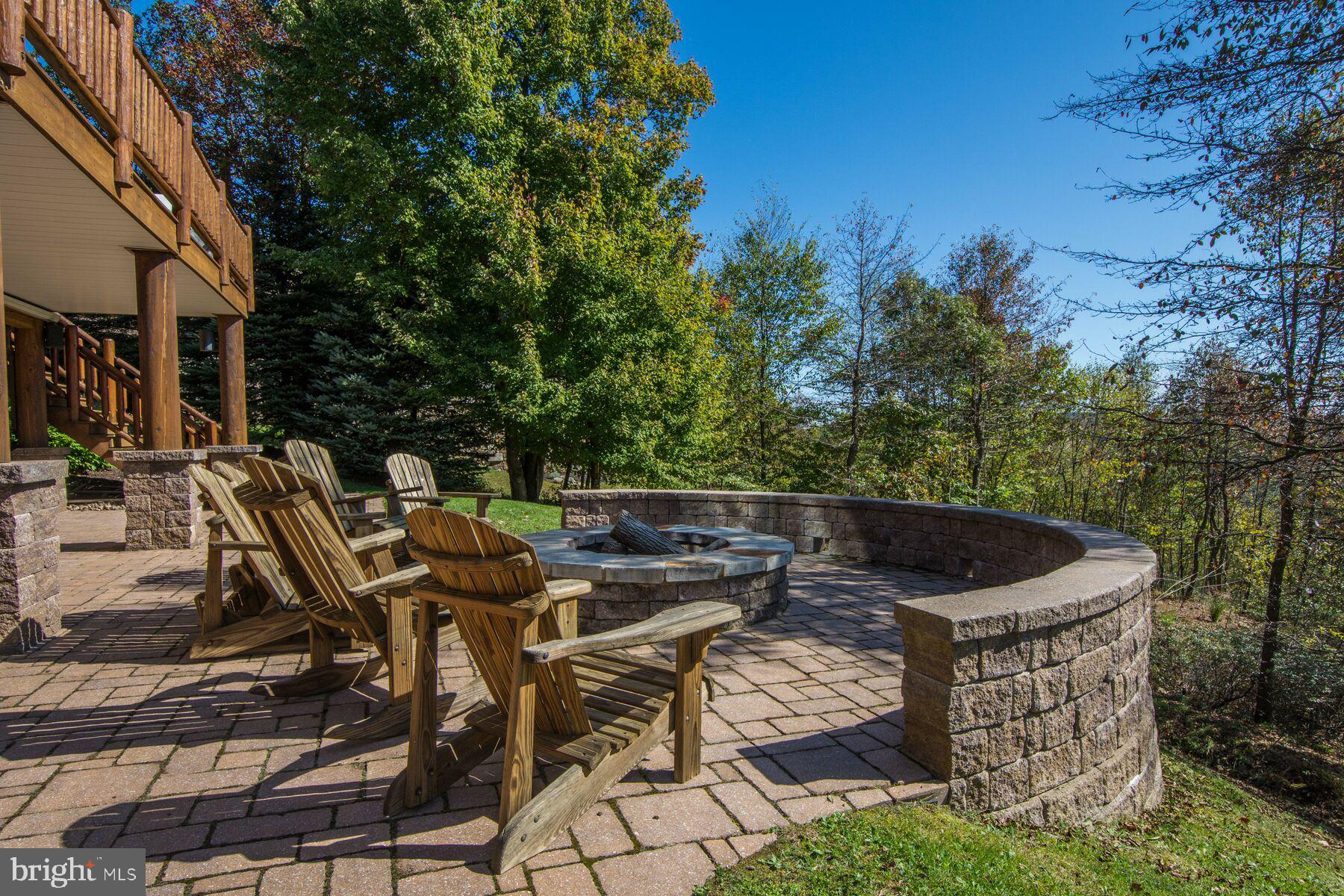 DEEP CREEK HIGHLANDS - Residential