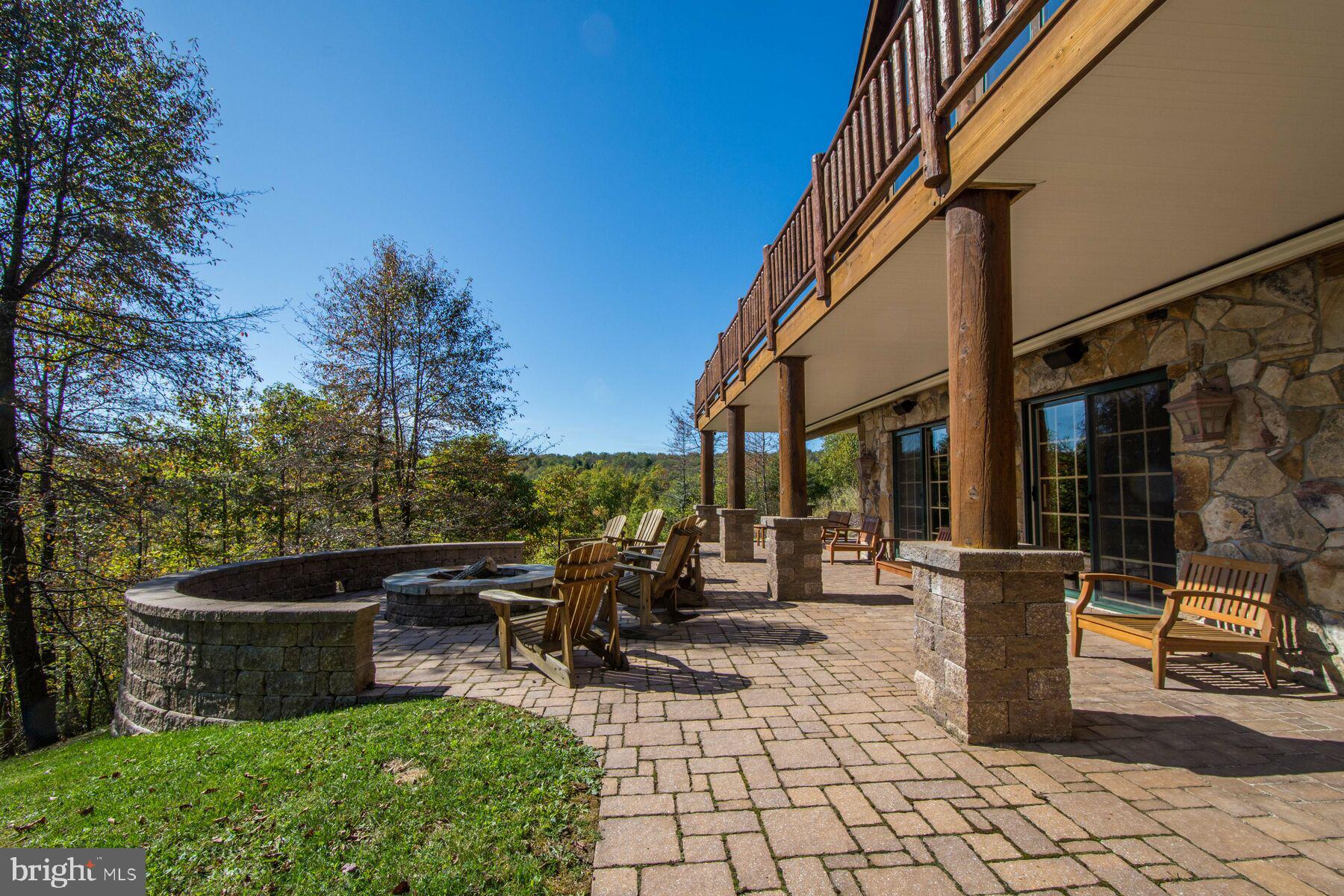 DEEP CREEK HIGHLANDS - Residential