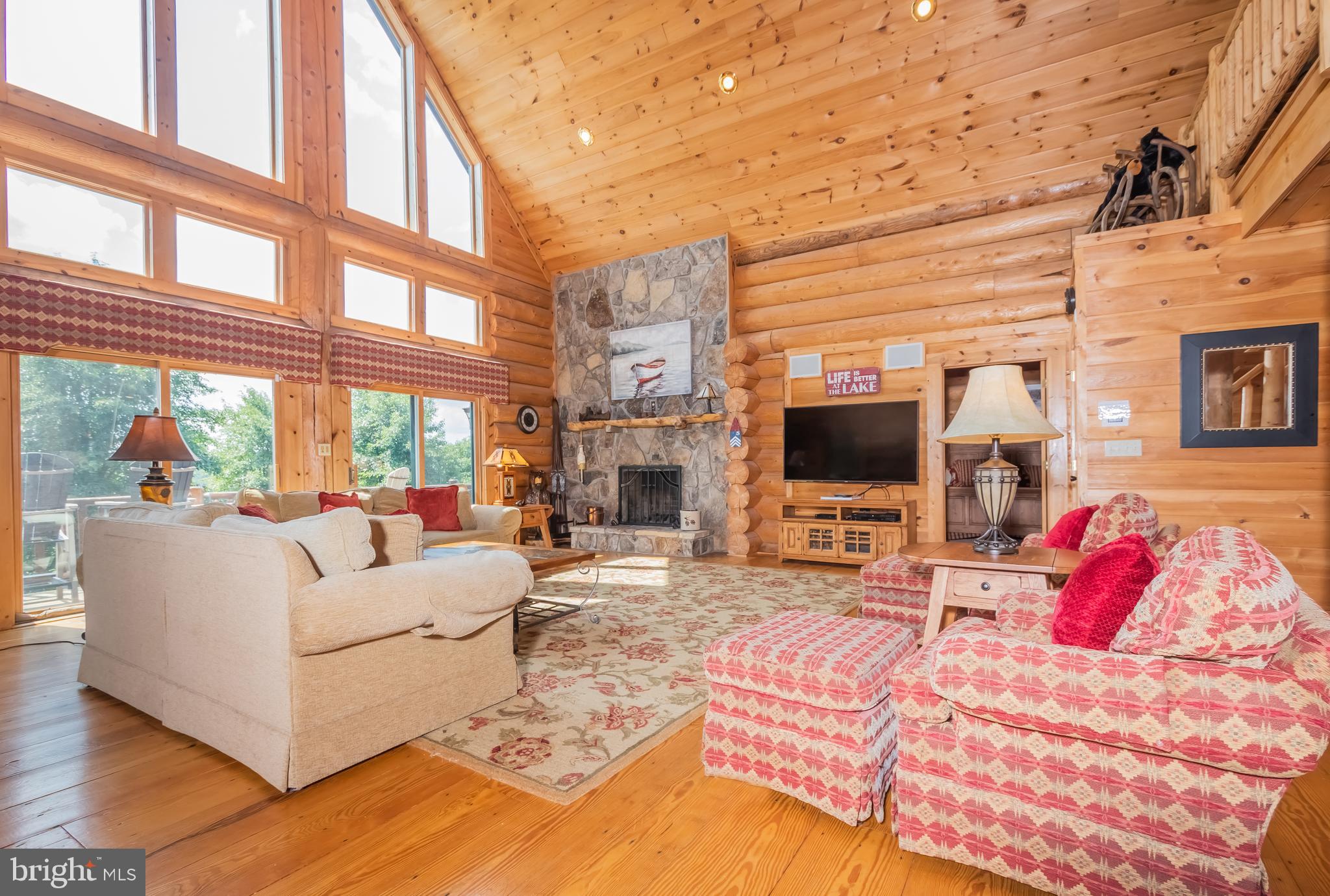 DEEP CREEK HIGHLANDS - Residential