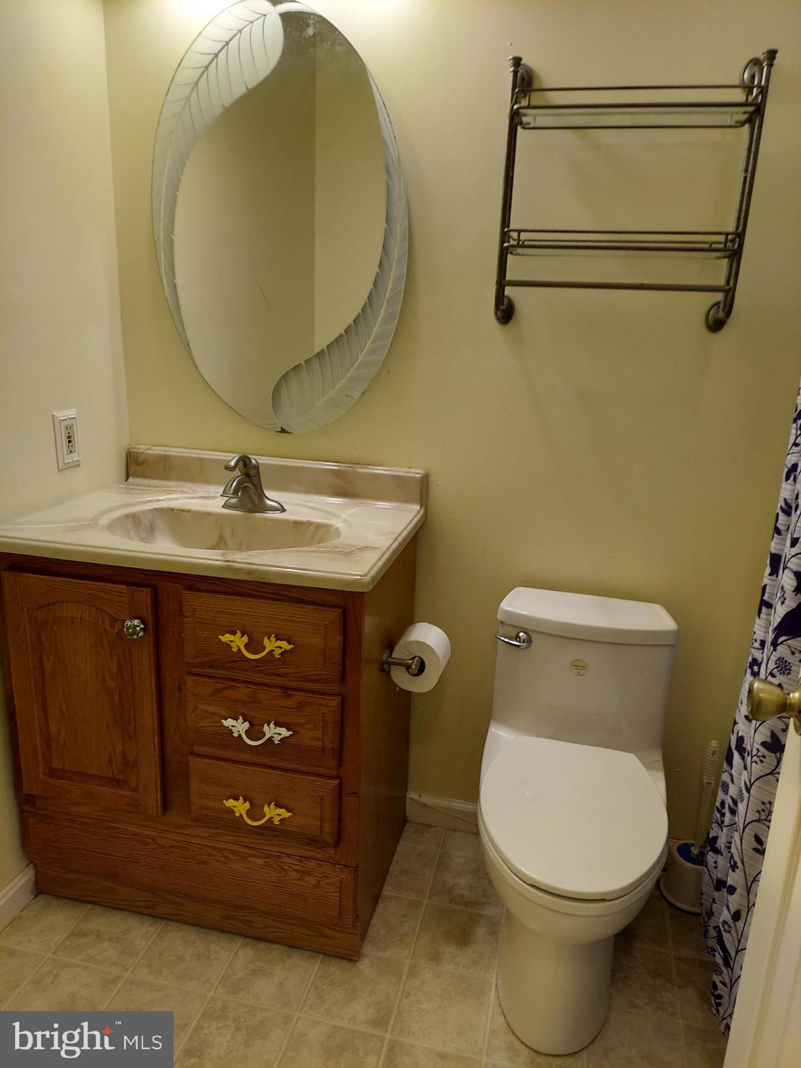 SHENANDOAH HILLS - Residential Lease