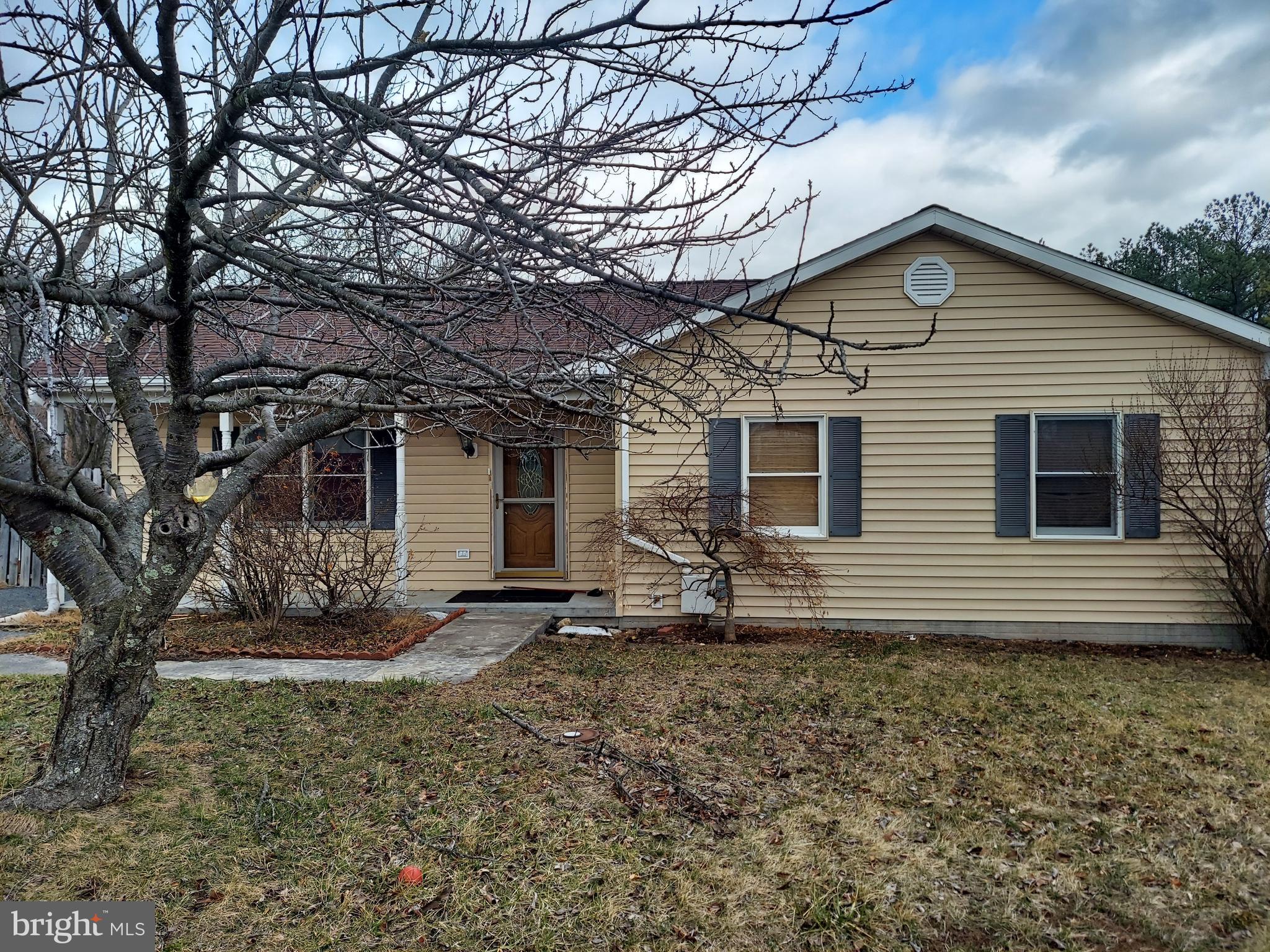 SHENANDOAH HILLS - Residential Lease