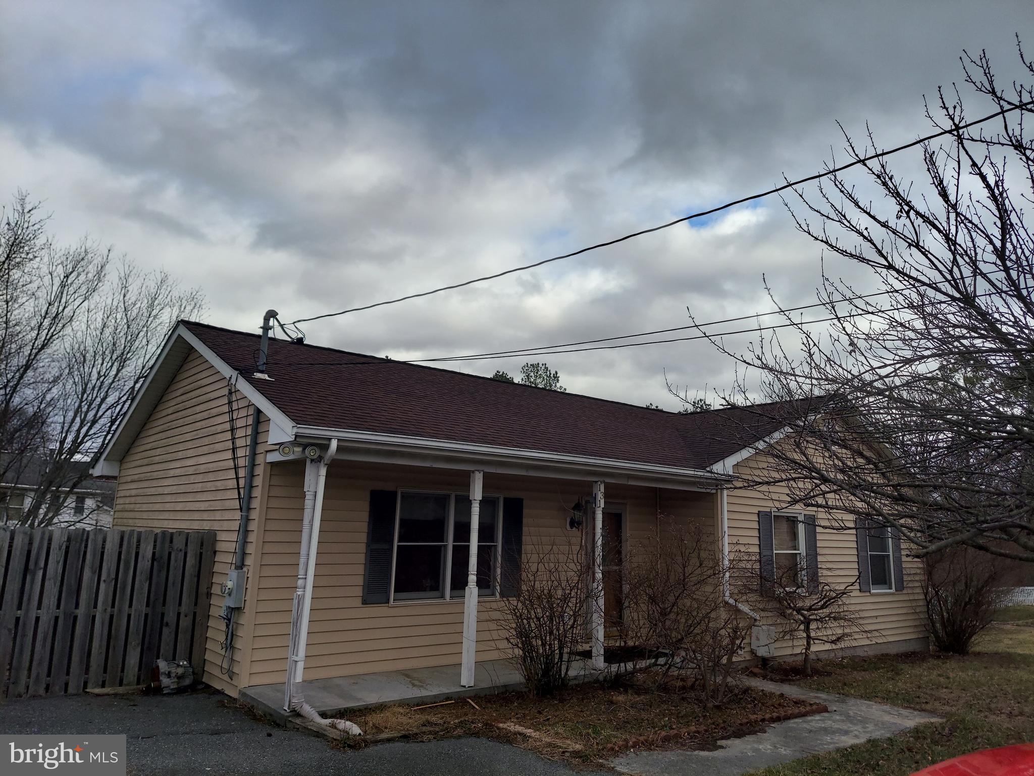 SHENANDOAH HILLS - Residential Lease