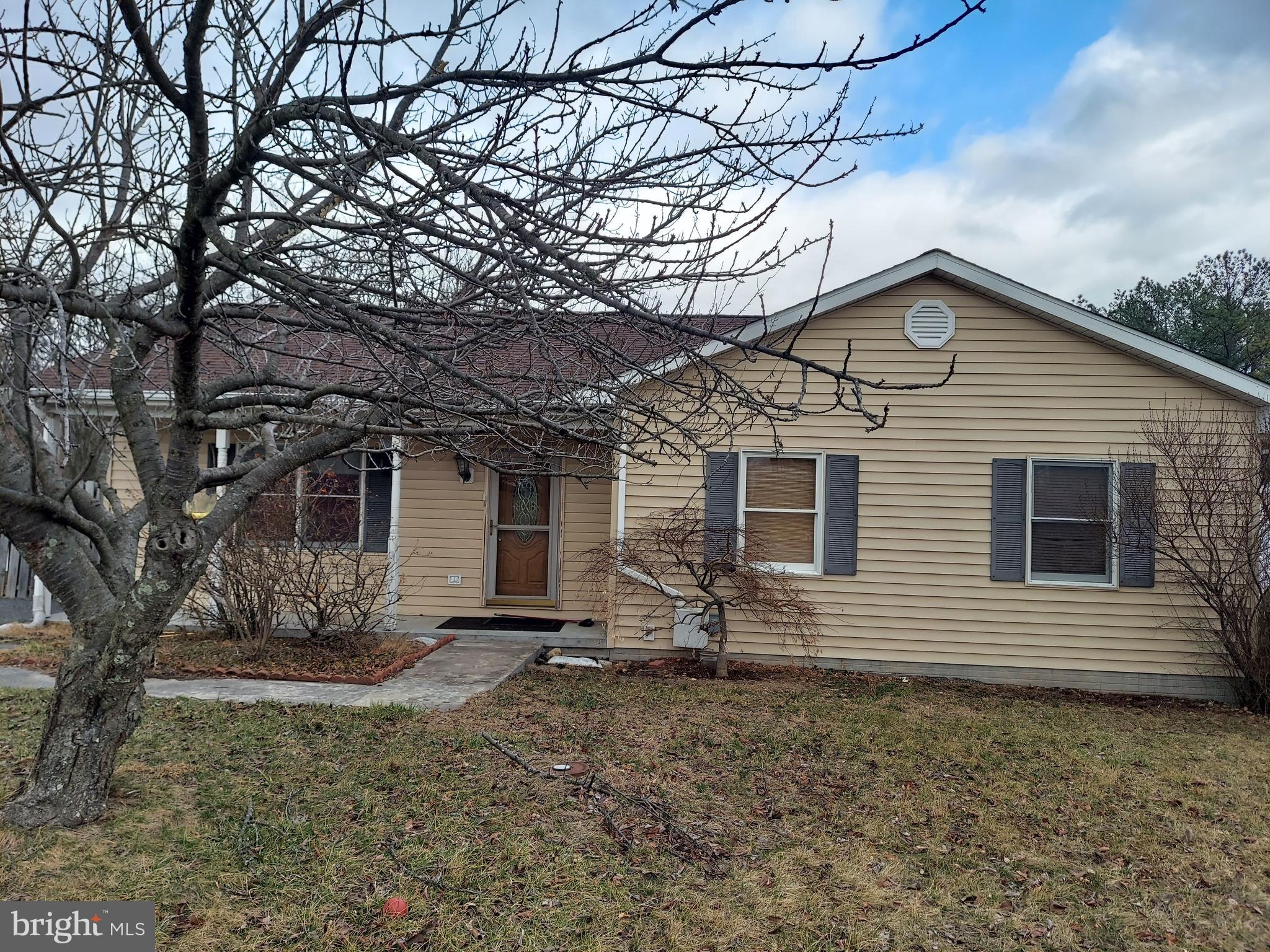 SHENANDOAH HILLS - Residential Lease