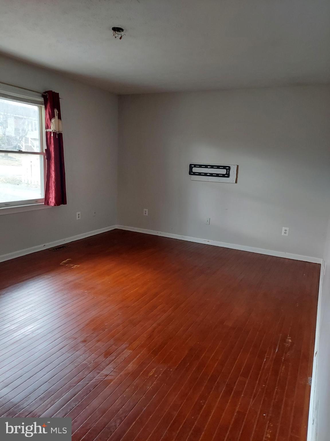 SHENANDOAH HILLS - Residential Lease