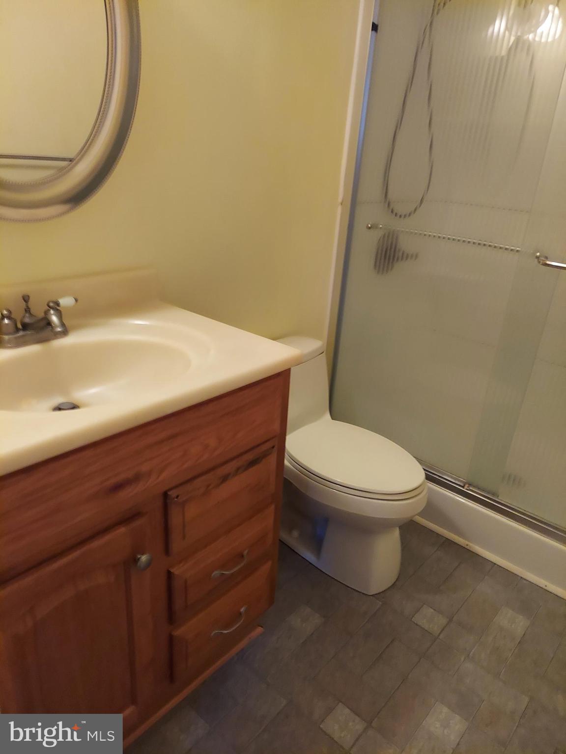 SHENANDOAH HILLS - Residential Lease