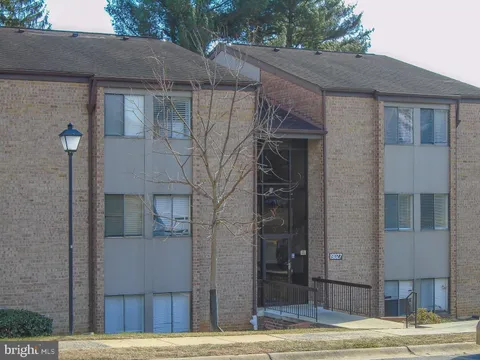 19027 Mills Choice Road Unit 4, Gaithersburg, MD MLS: MDMC2213928