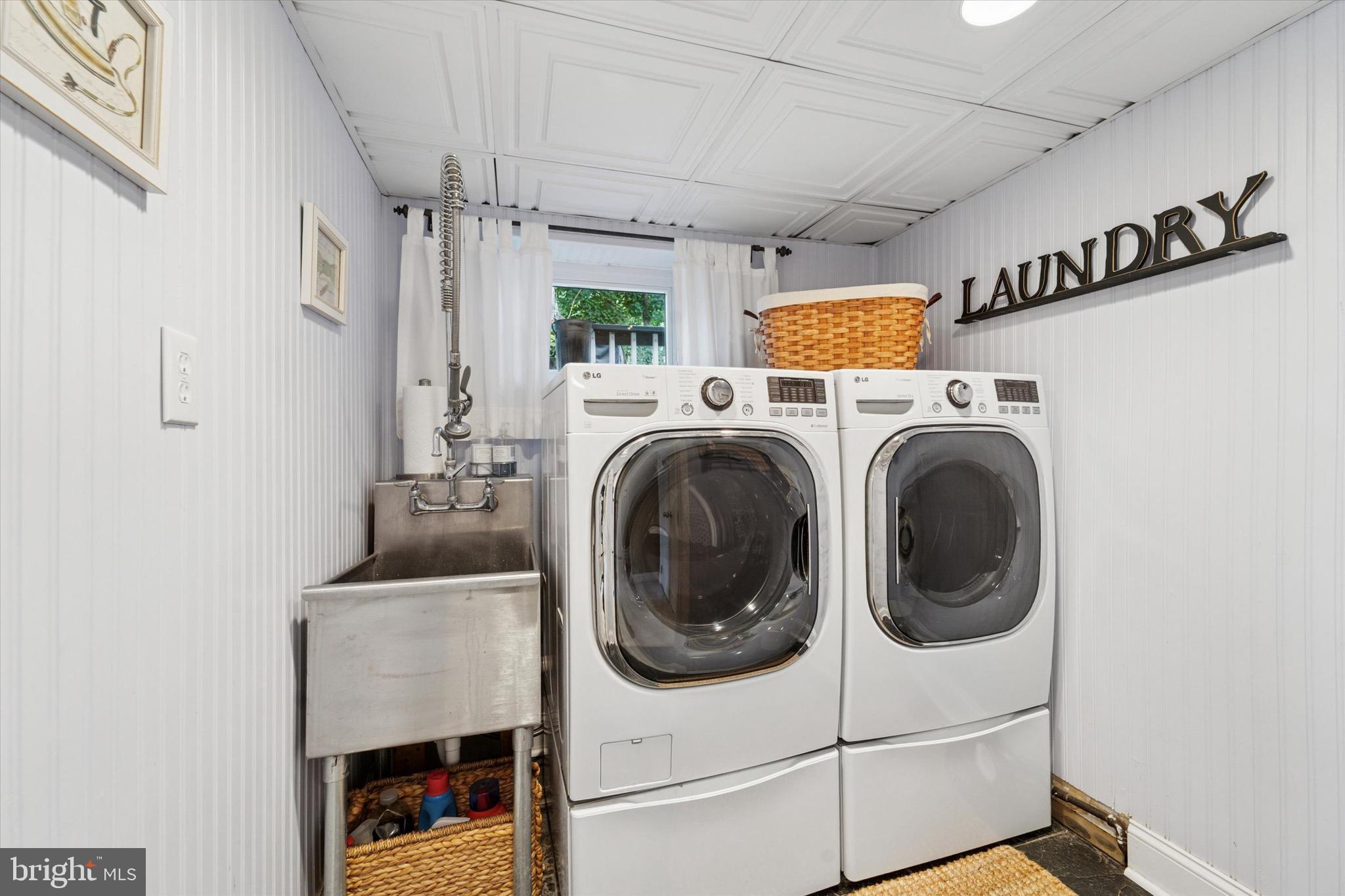 BROOKMEAD FARMS - Residential