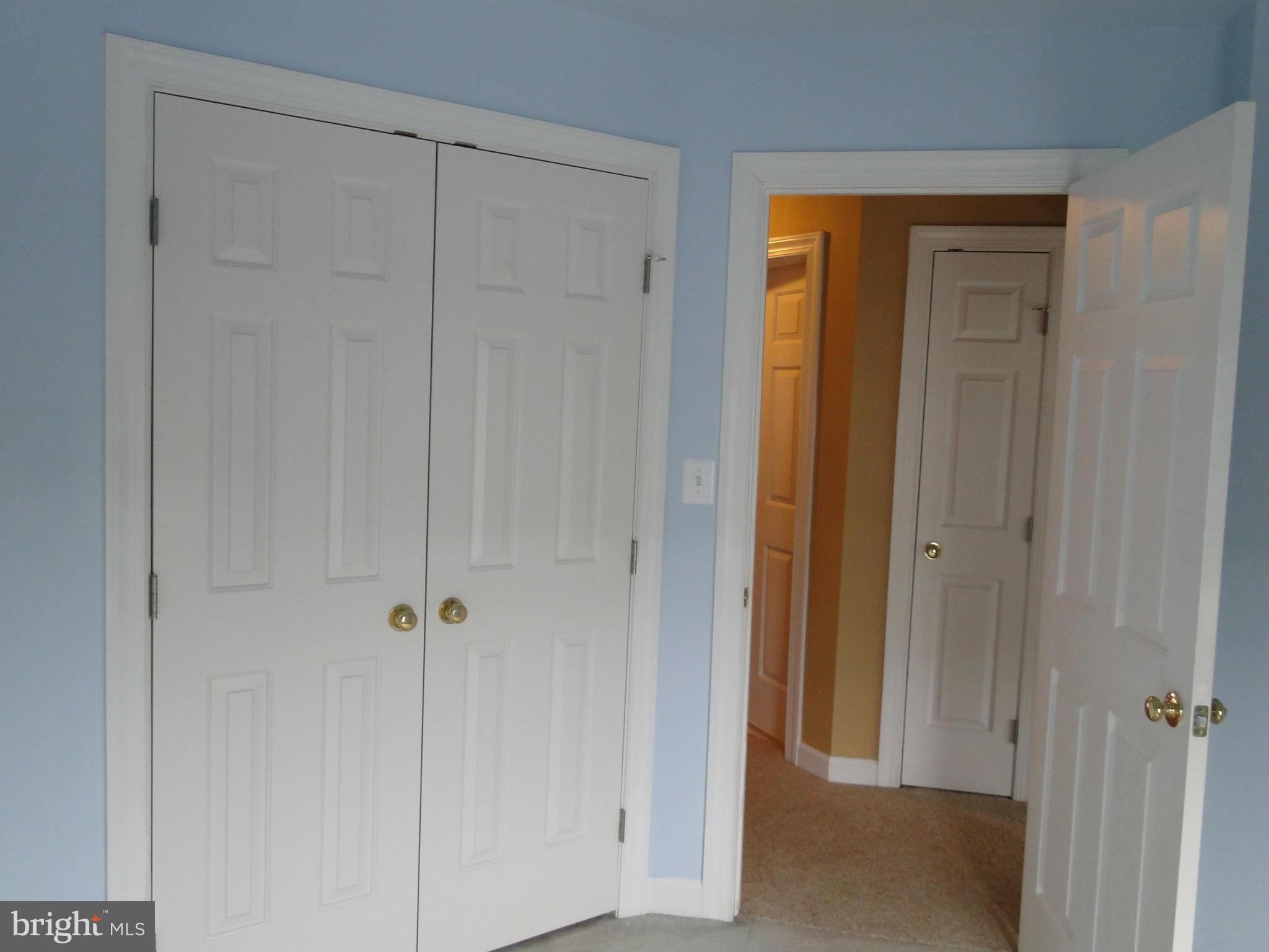 BALLENGER CROSSING - Residential Lease