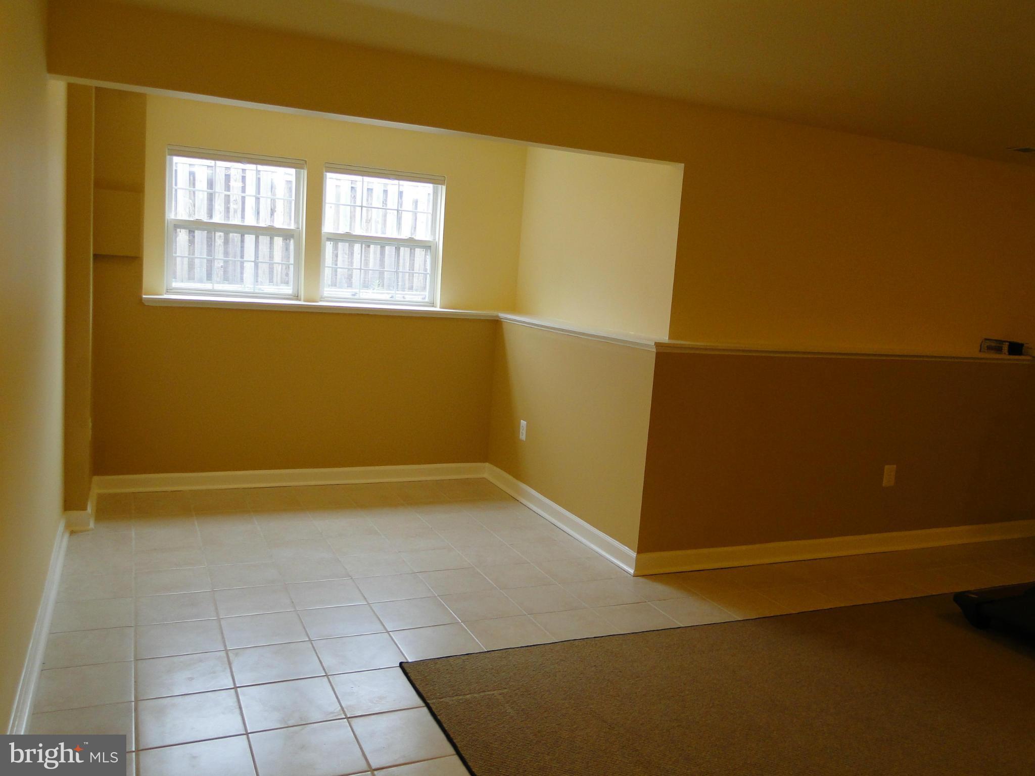 BALLENGER CROSSING - Residential Lease