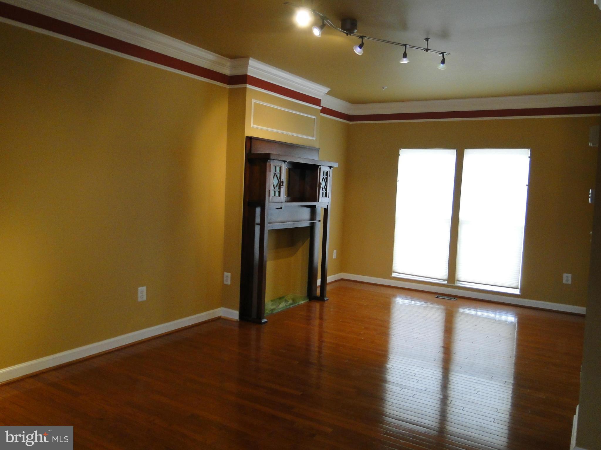 BALLENGER CROSSING - Residential Lease