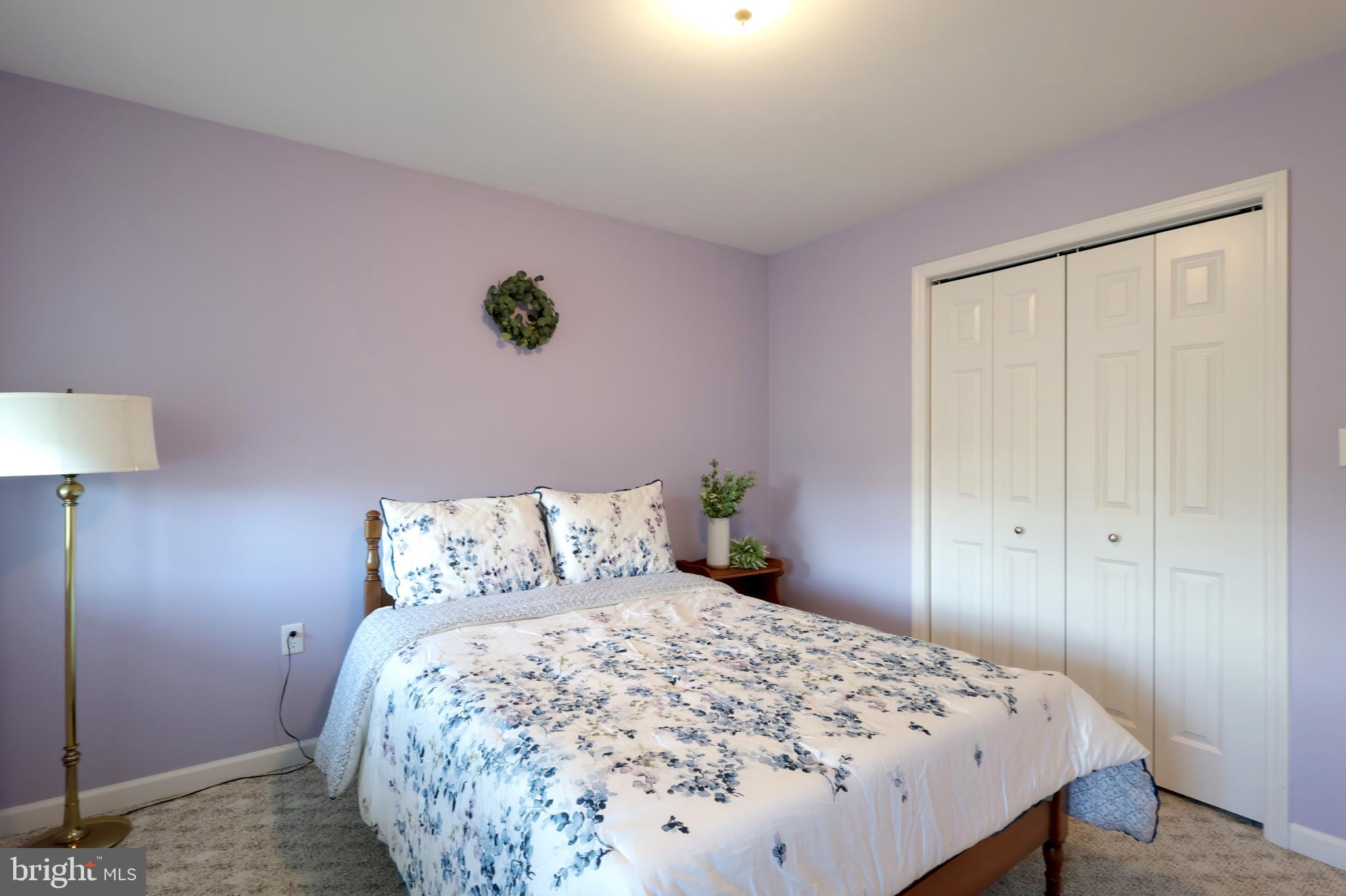 GLEN ACRES - Residential