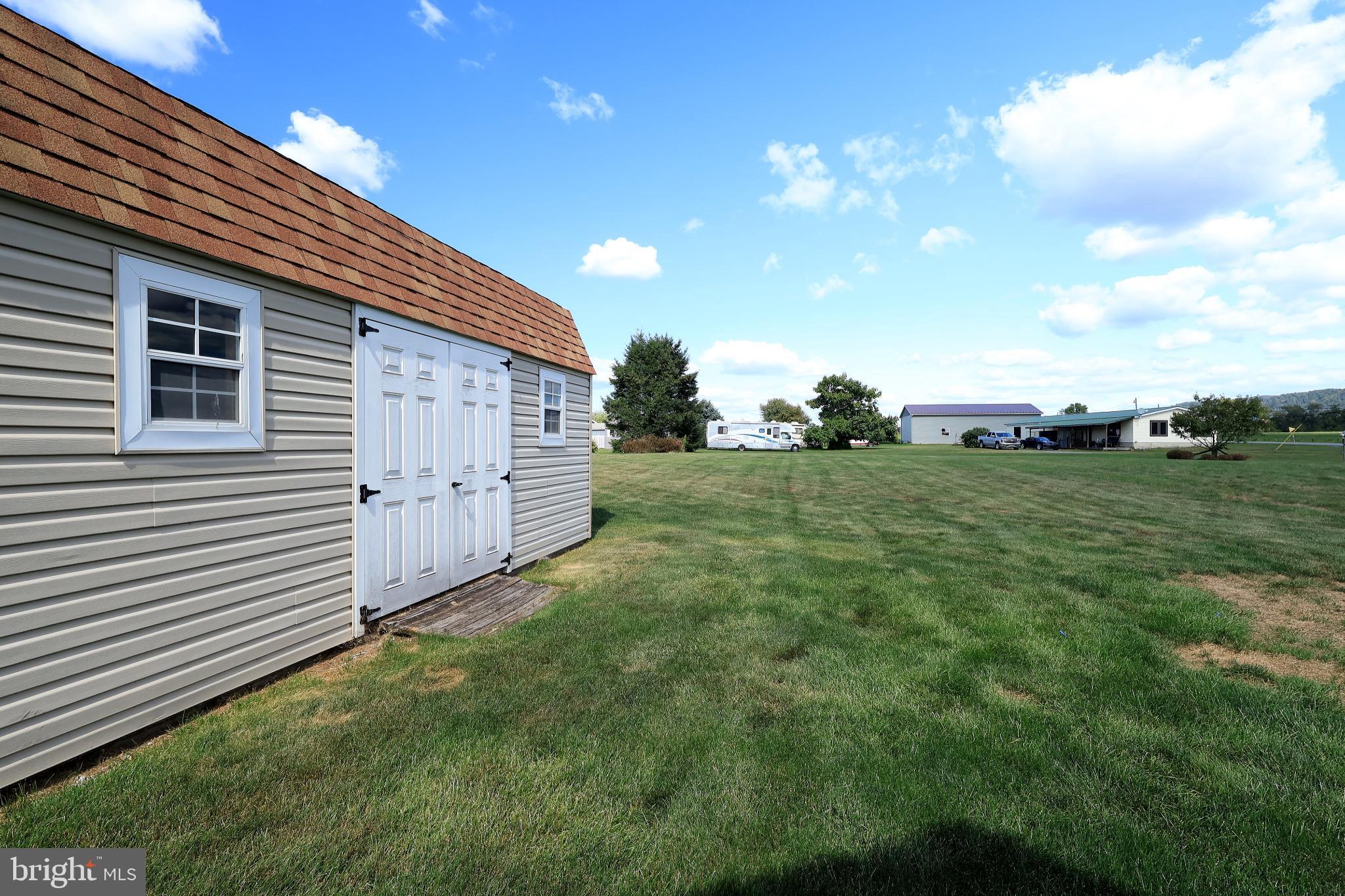 GLEN ACRES - Residential