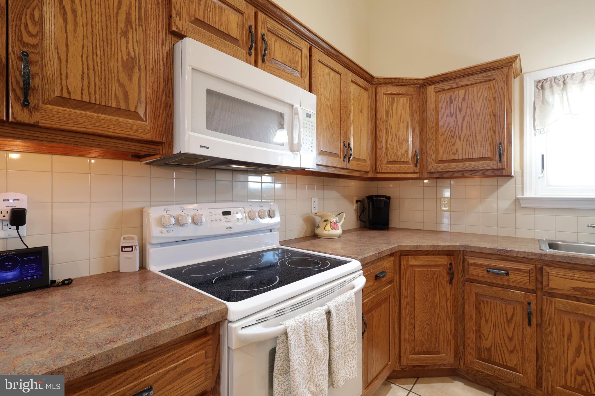 GLEN ACRES - Residential