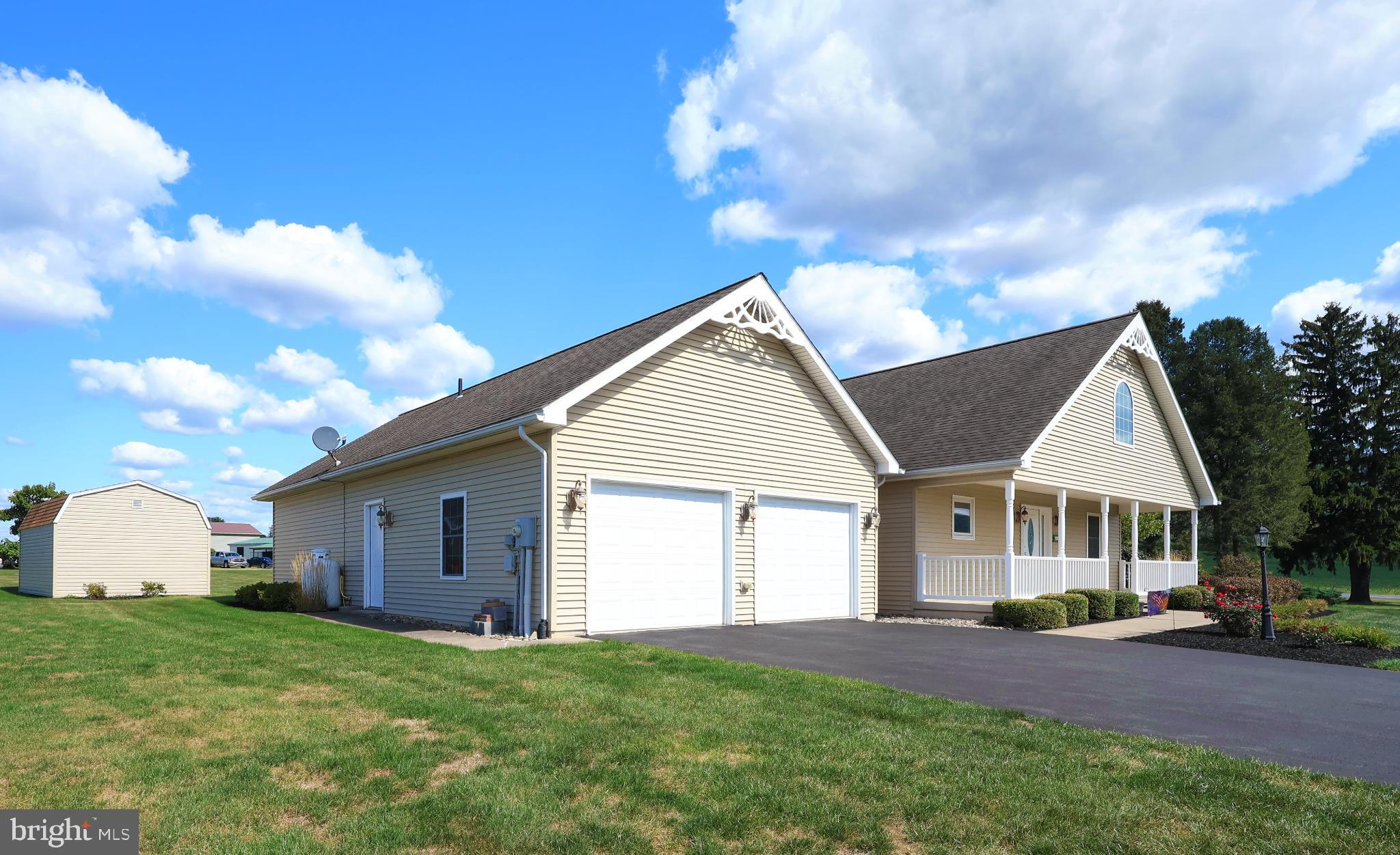 GLEN ACRES - Residential