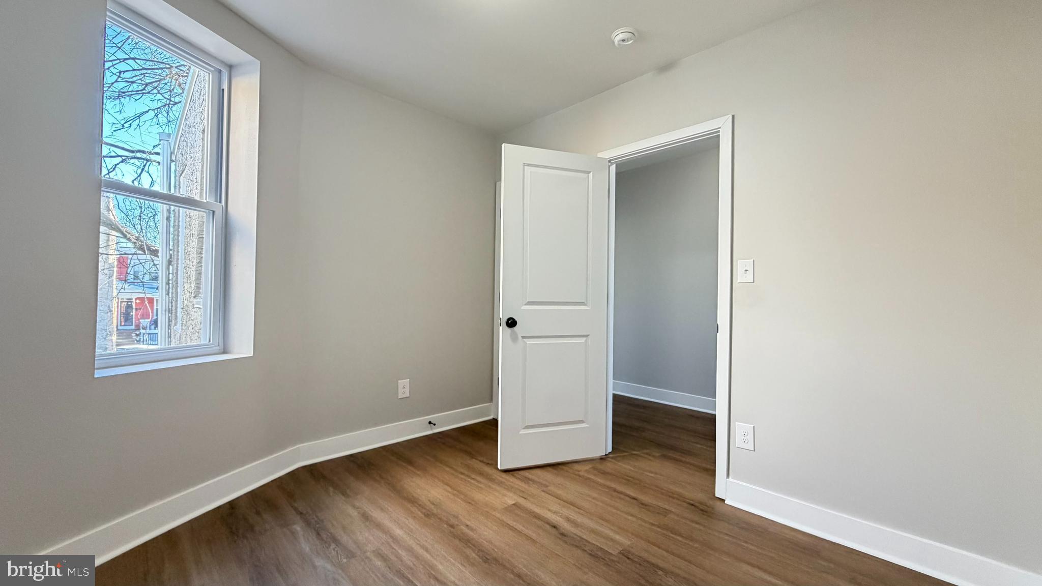 WEST KENSINGTON - Residential