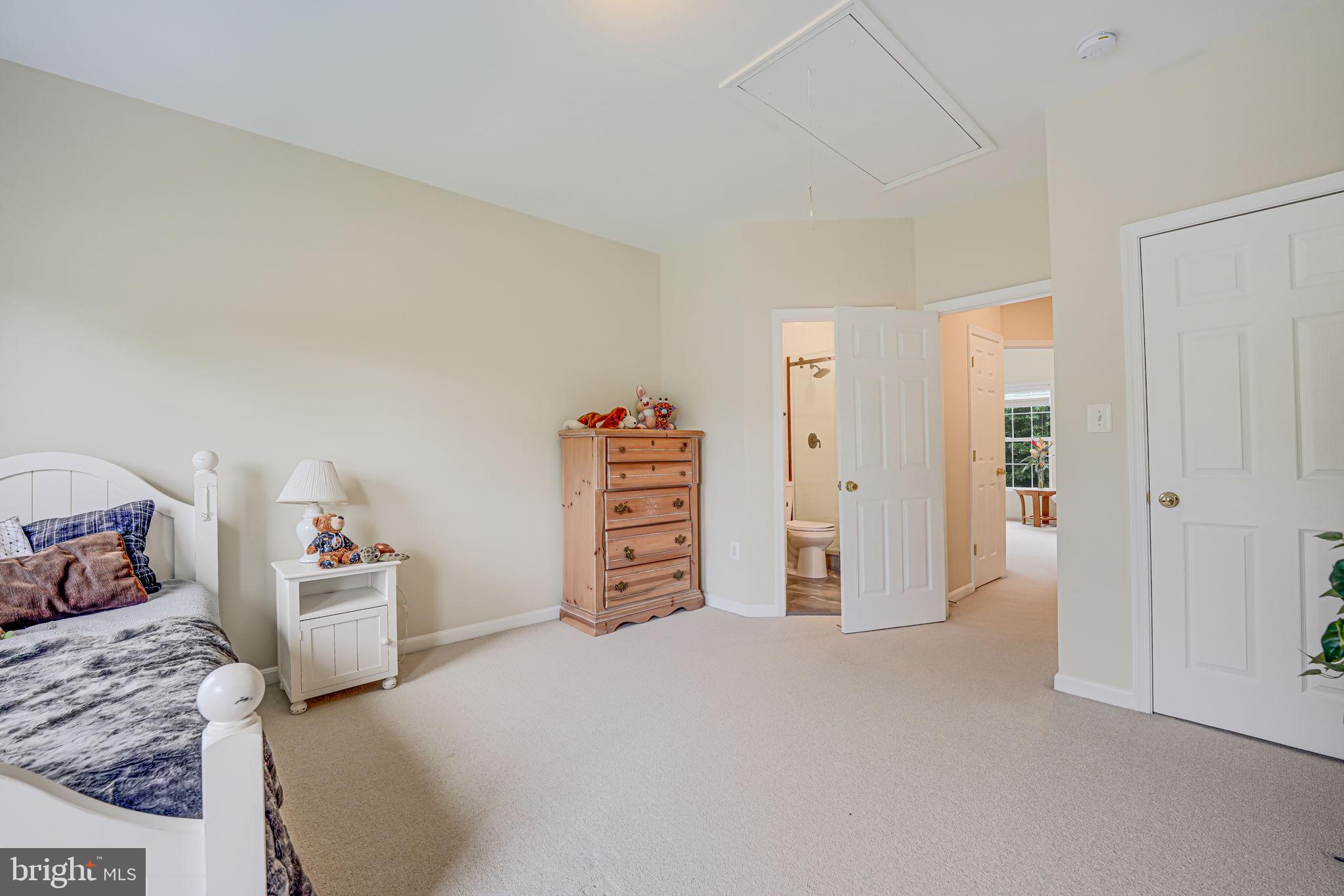 ESTATES OF FOREST RIDGE - Residential