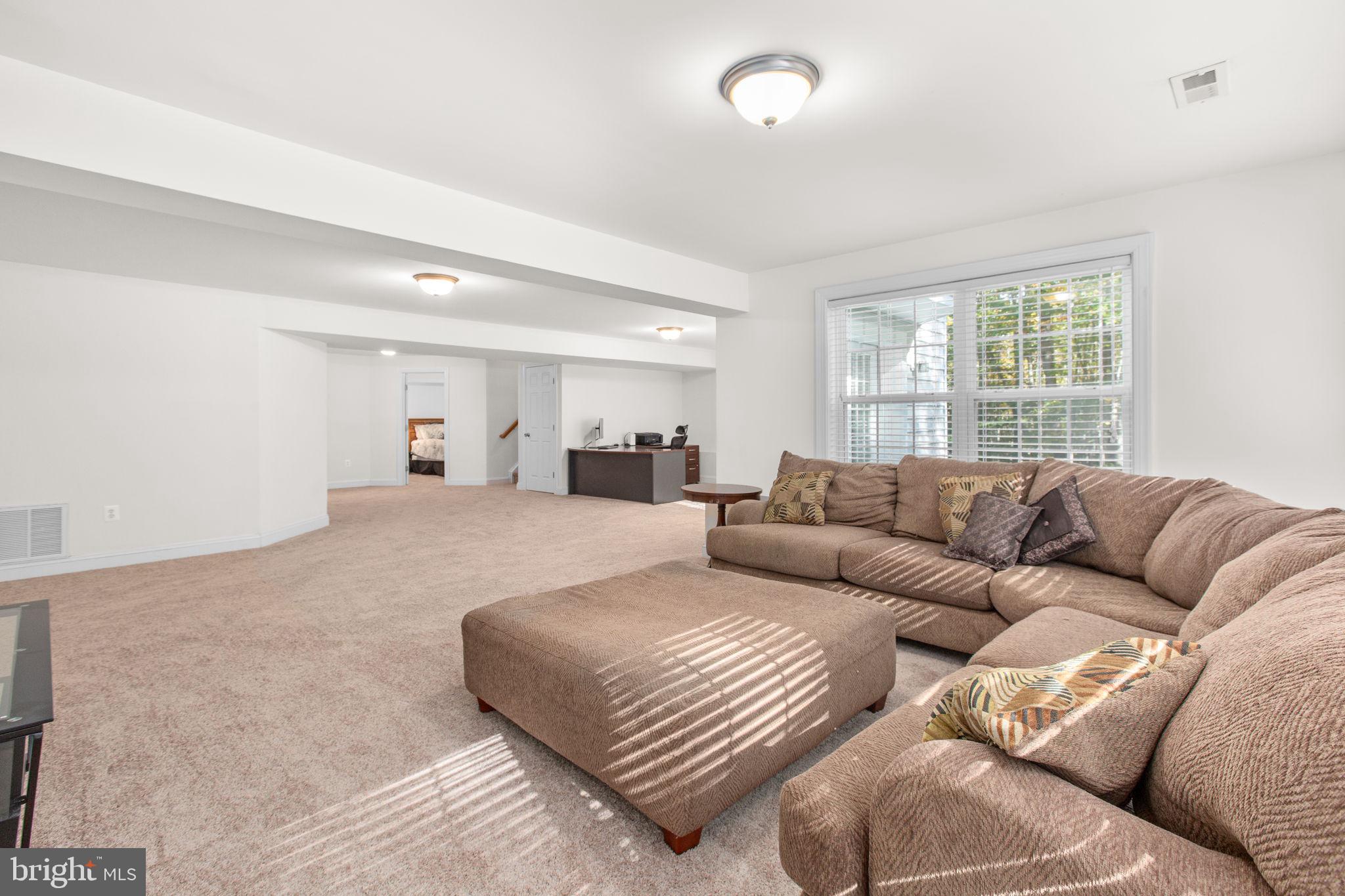 THE WILLOWS - Residential