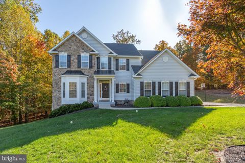 Photo of 425 Gentle Breeze Circle, FREDERICKSBURG, VA 22406 (MLS # VAST2043836)