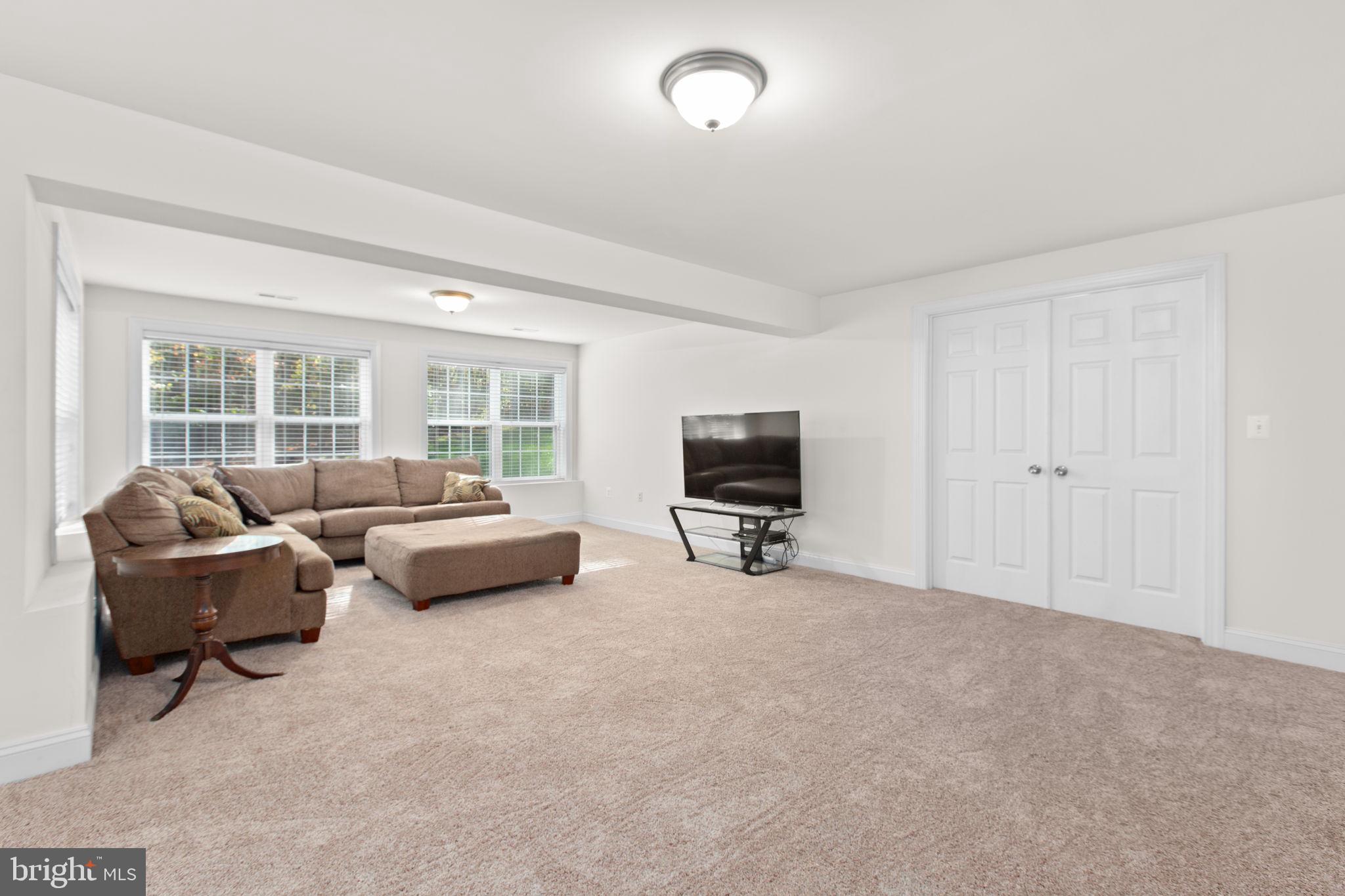 THE WILLOWS - Residential