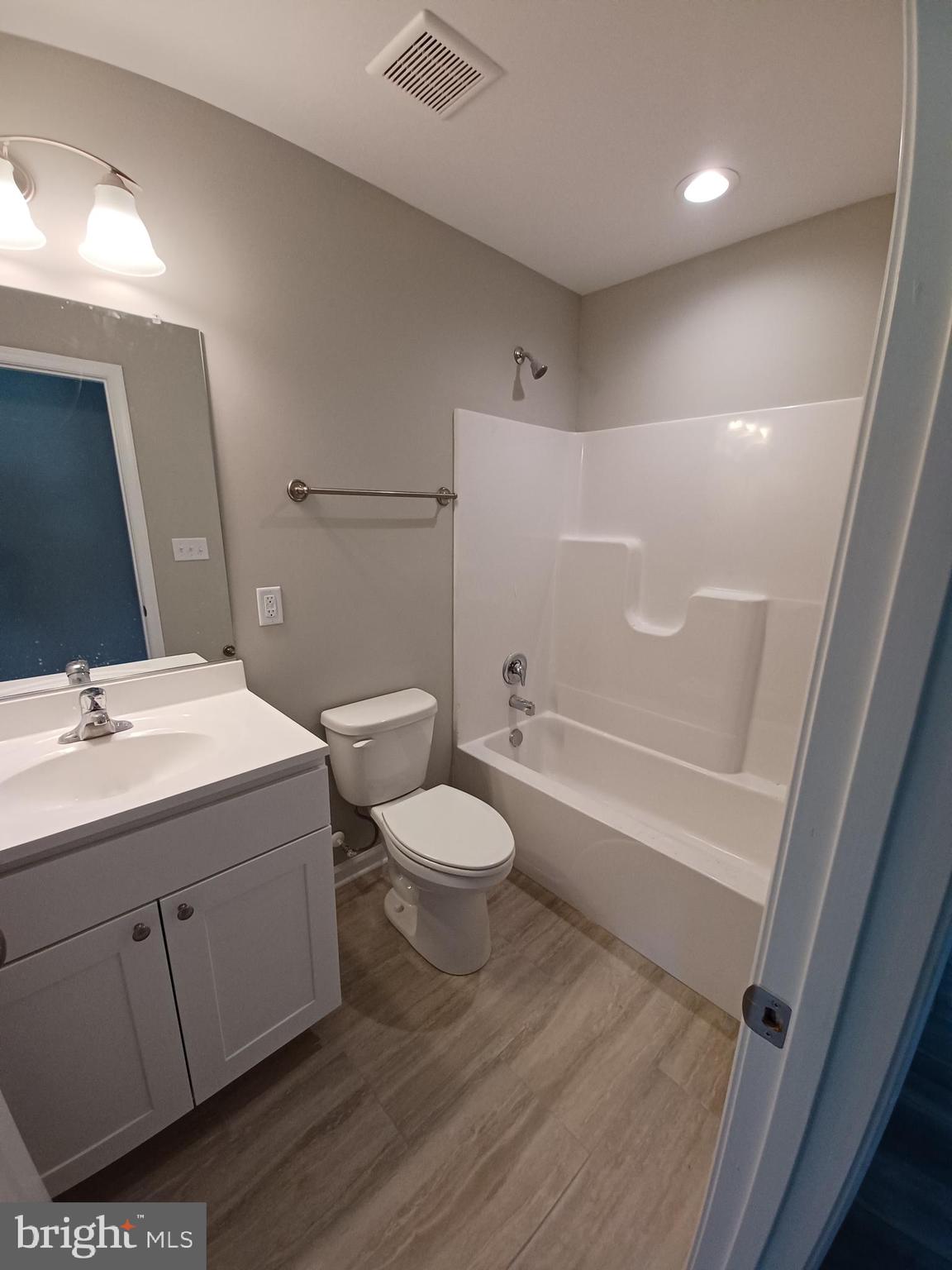 PRENTISS POINT - Residential